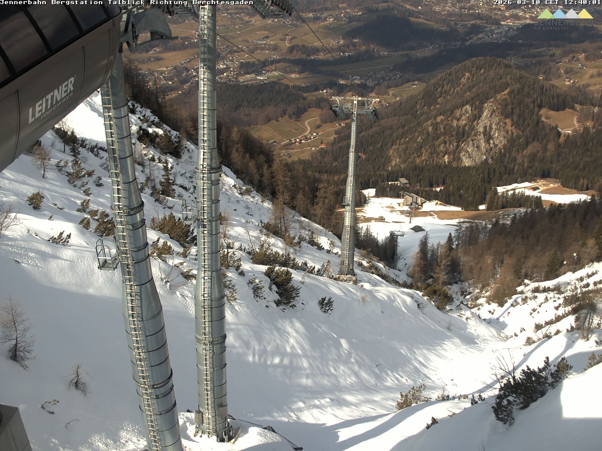 Archiv Foto Webcam Jenner - Blick ins Tal Gondelstation