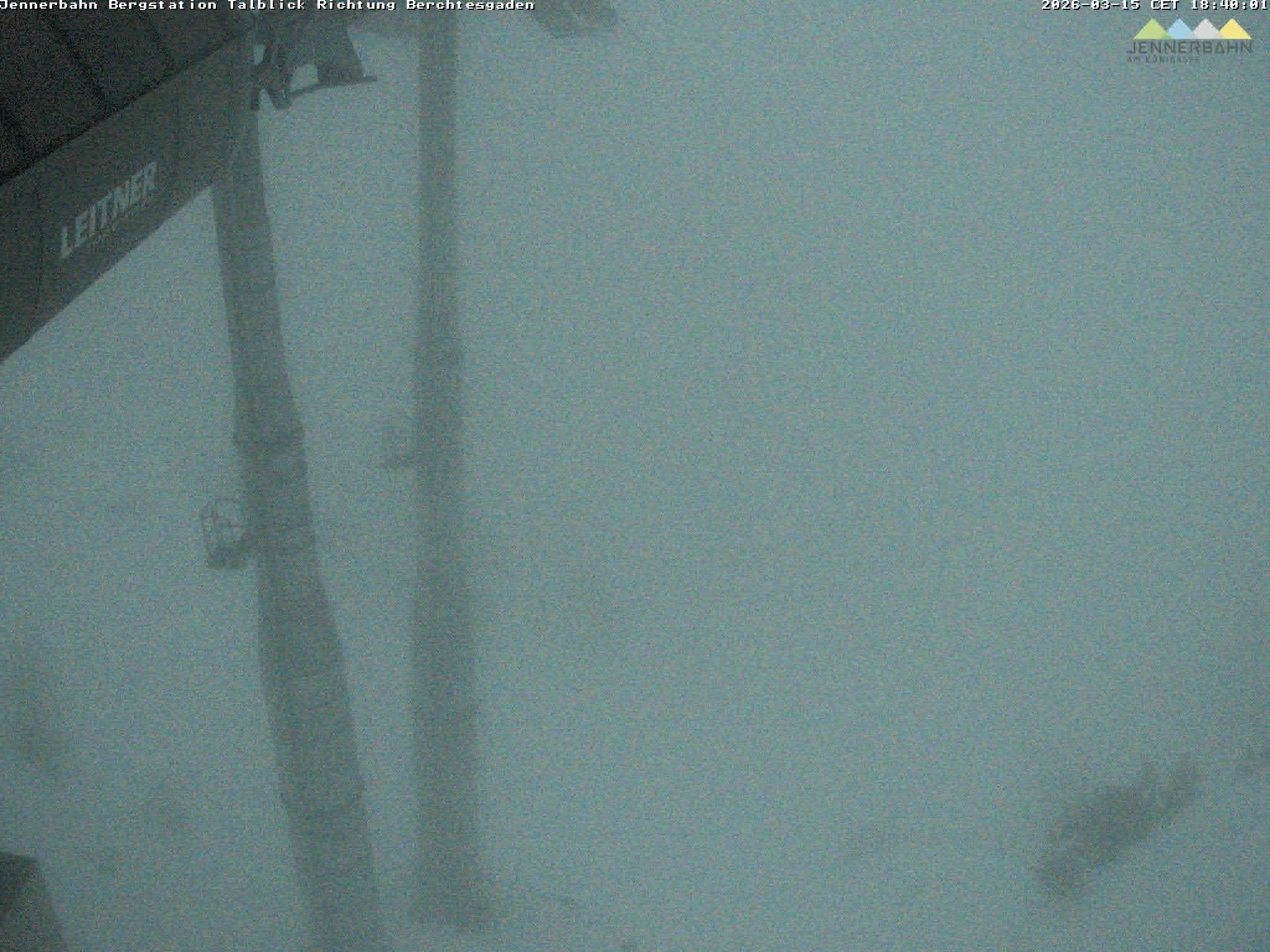 Archiv Foto Webcam Jenner - Blick ins Tal Gondelstation