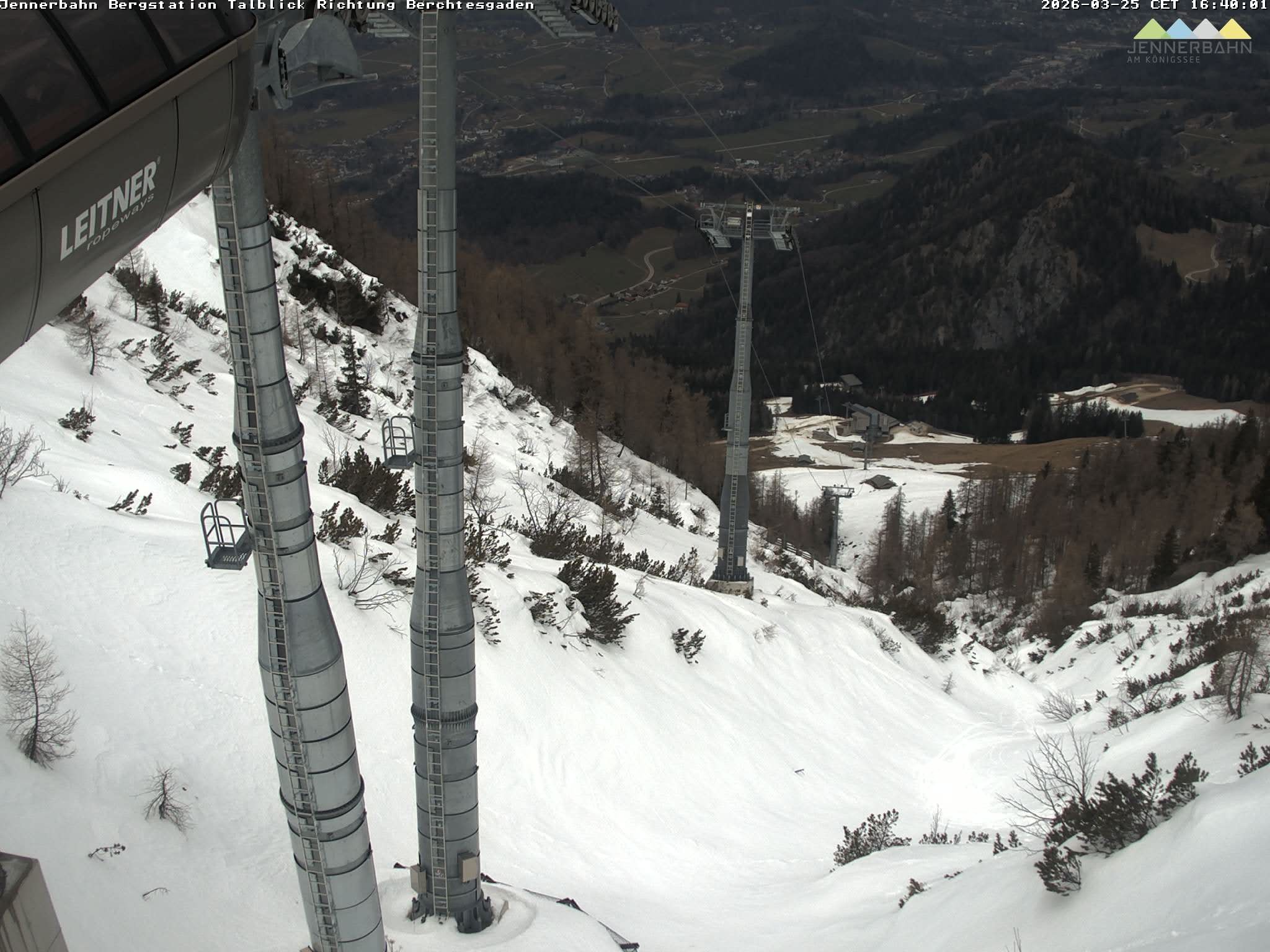 Archiv Foto Webcam Jenner - Blick ins Tal Gondelstation