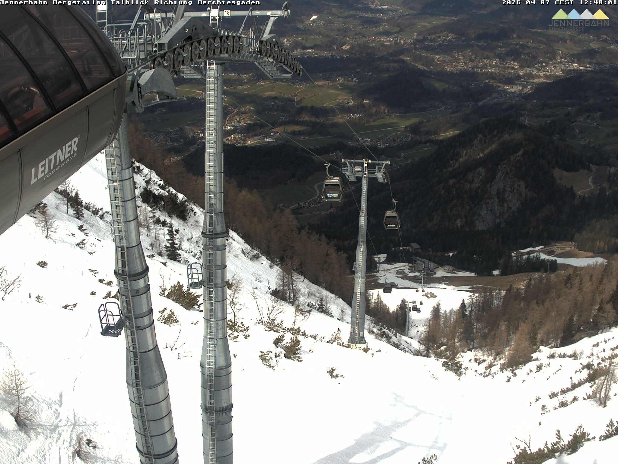 Archiv Foto Webcam Jenner - Blick ins Tal Gondelstation