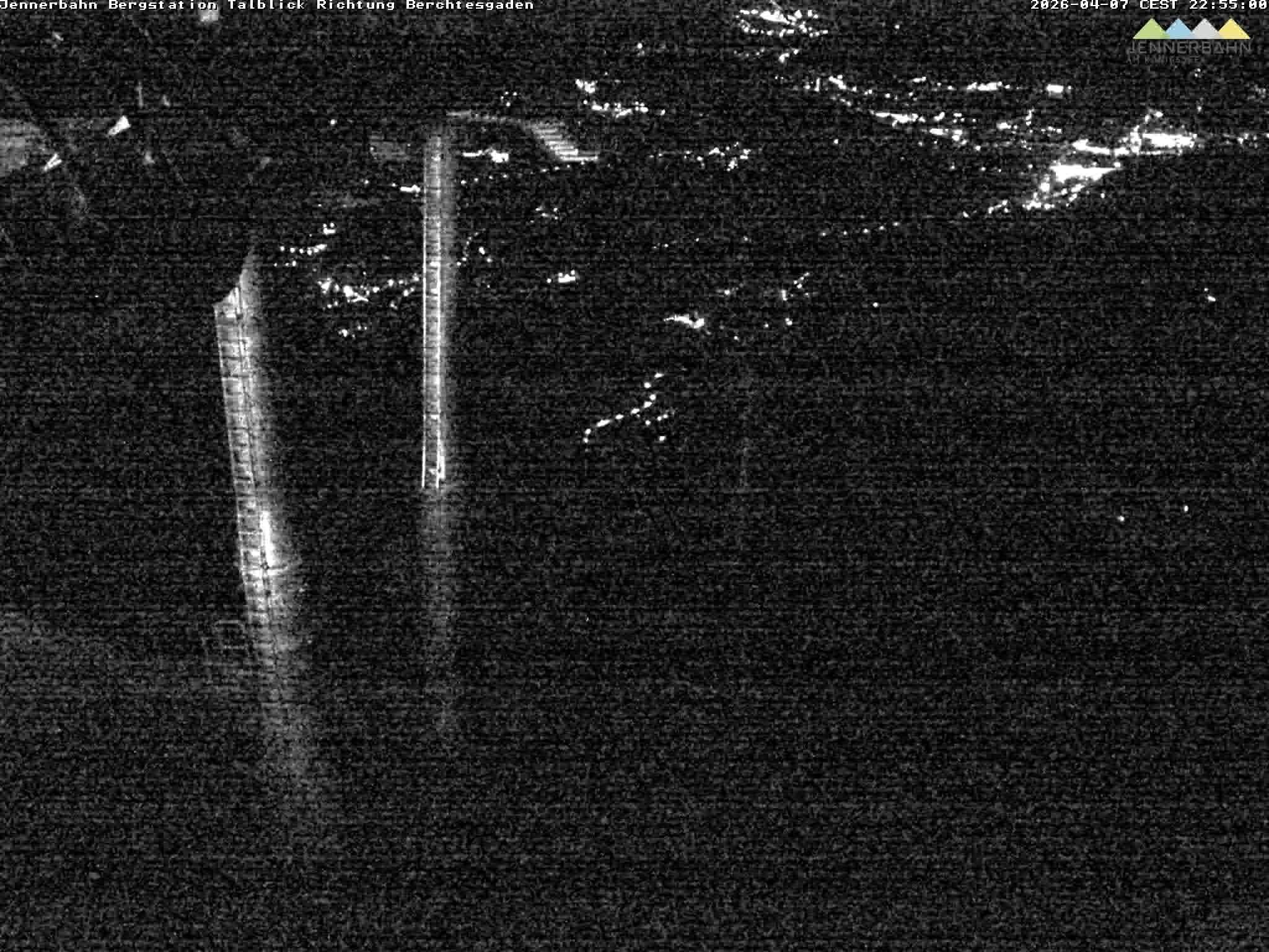 Archiv Foto Webcam Jenner - Blick ins Tal Gondelstation