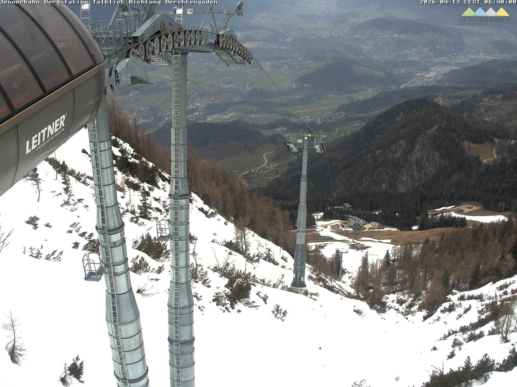 Archived image Webcam Jenner mountain - Valley View Cable Car