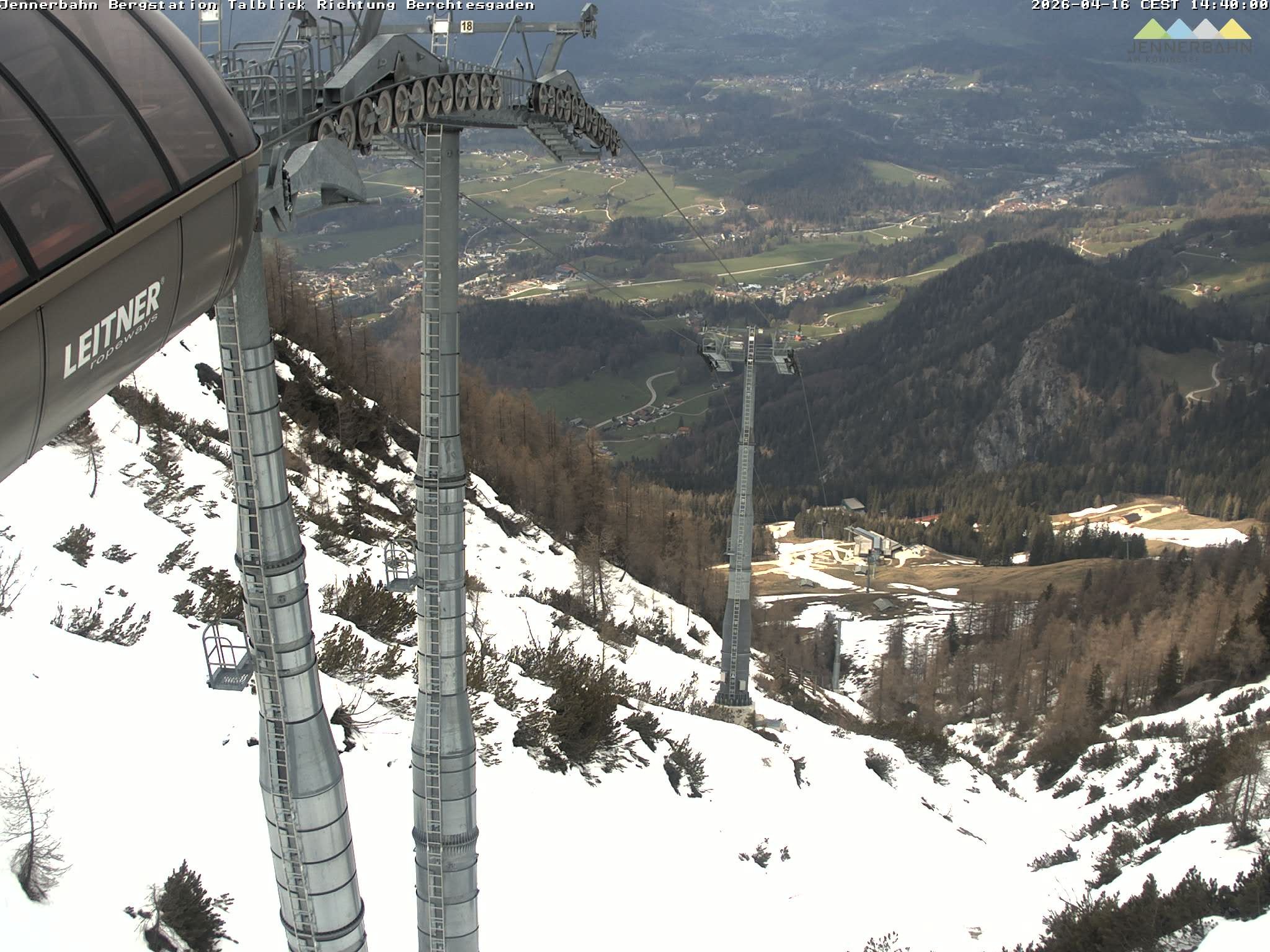 Archiv Foto Webcam Jenner - Blick ins Tal Gondelstation