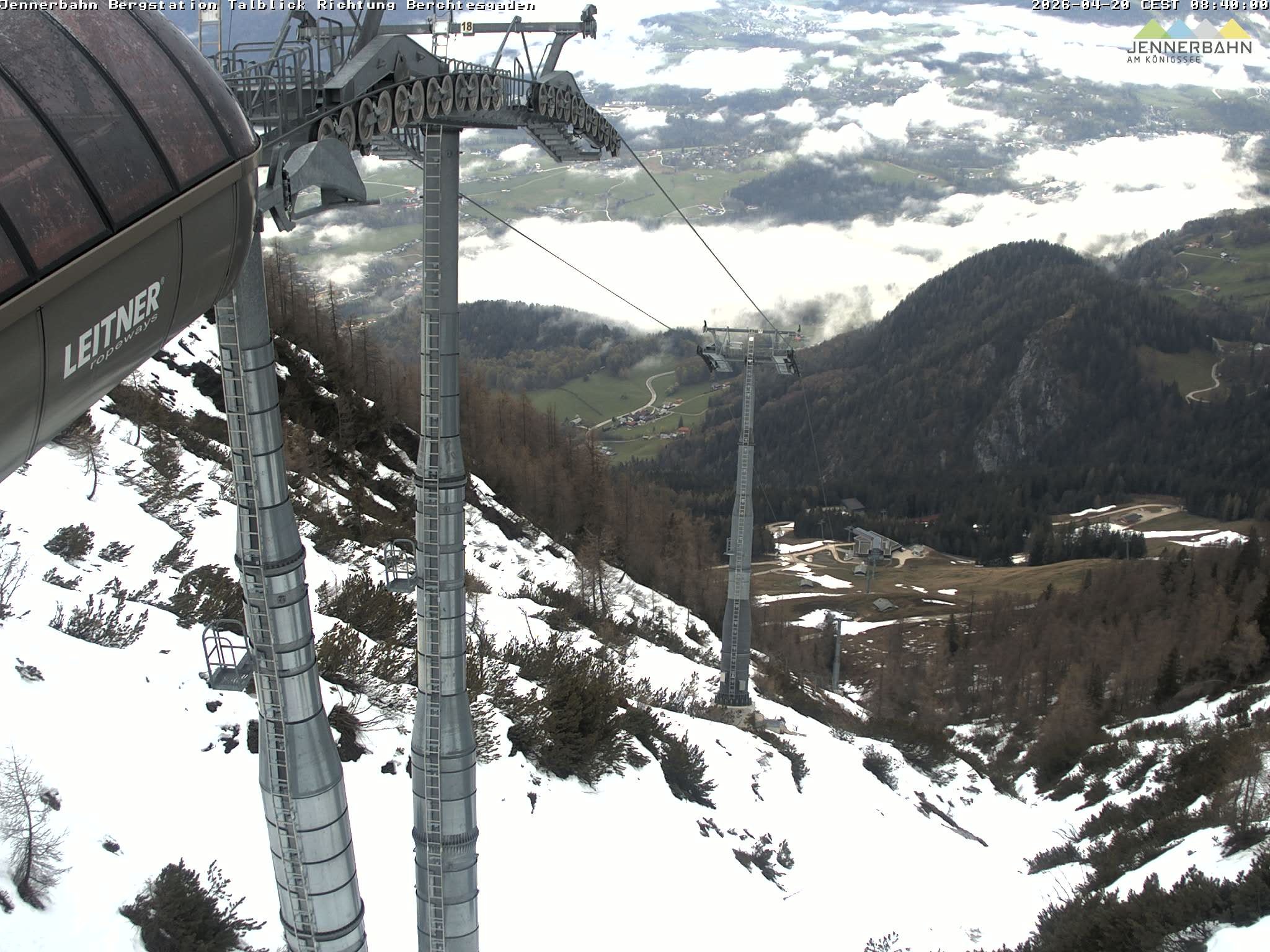 Archiv Foto Webcam Jenner - Blick ins Tal Gondelstation