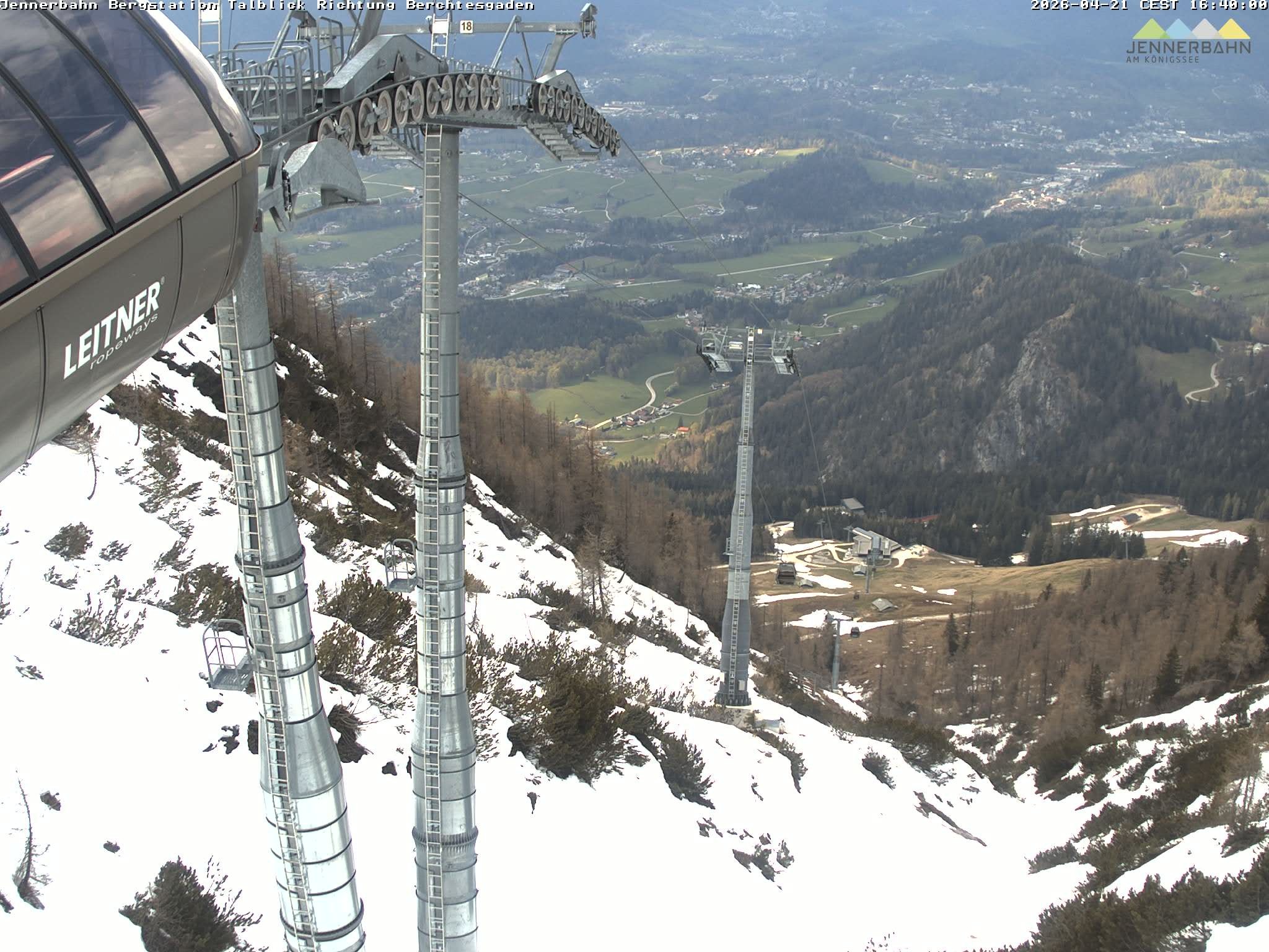 Archiv Foto Webcam Jenner - Blick ins Tal Gondelstation