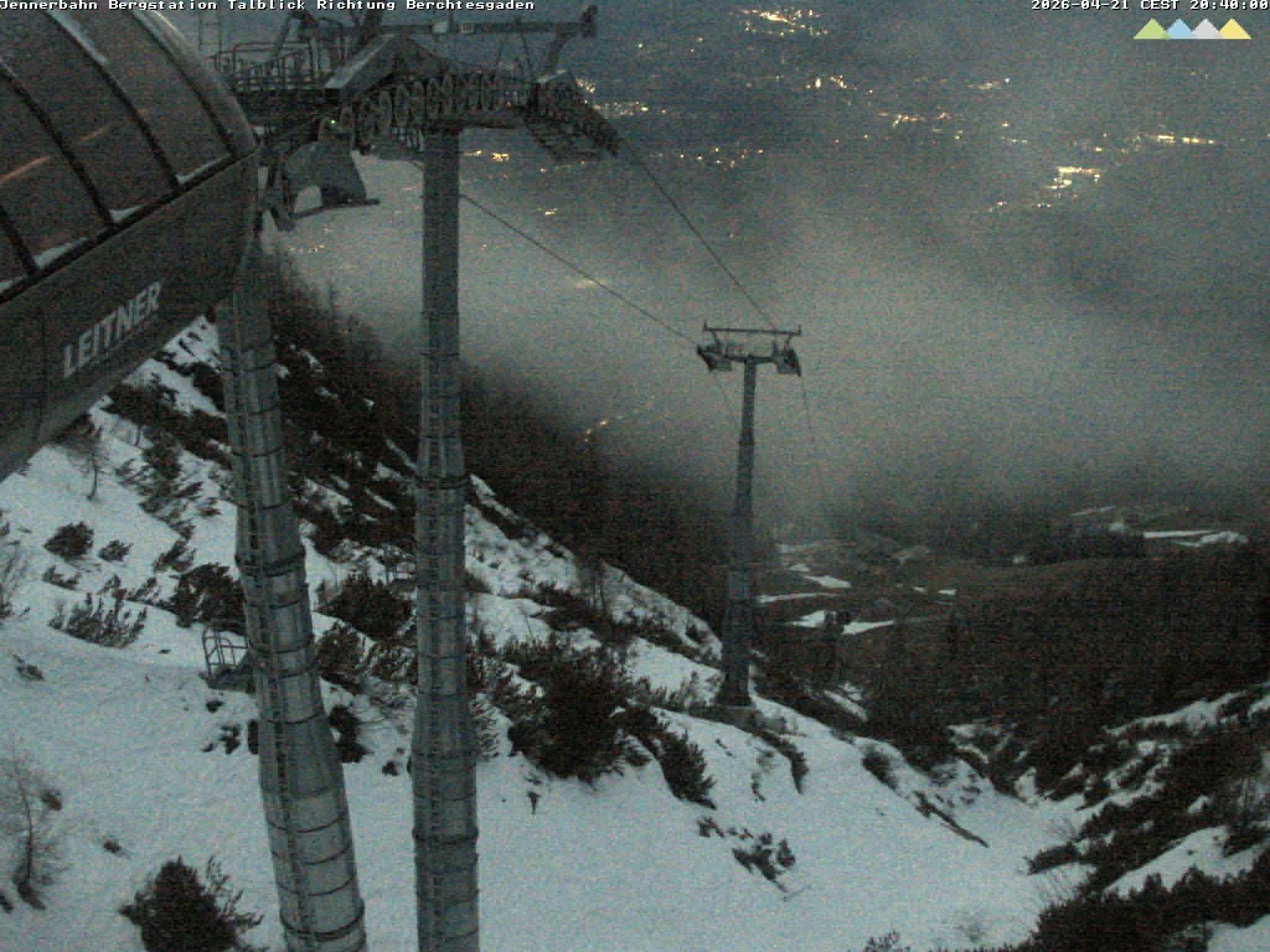Archiv Foto Webcam Jenner - Blick ins Tal Gondelstation