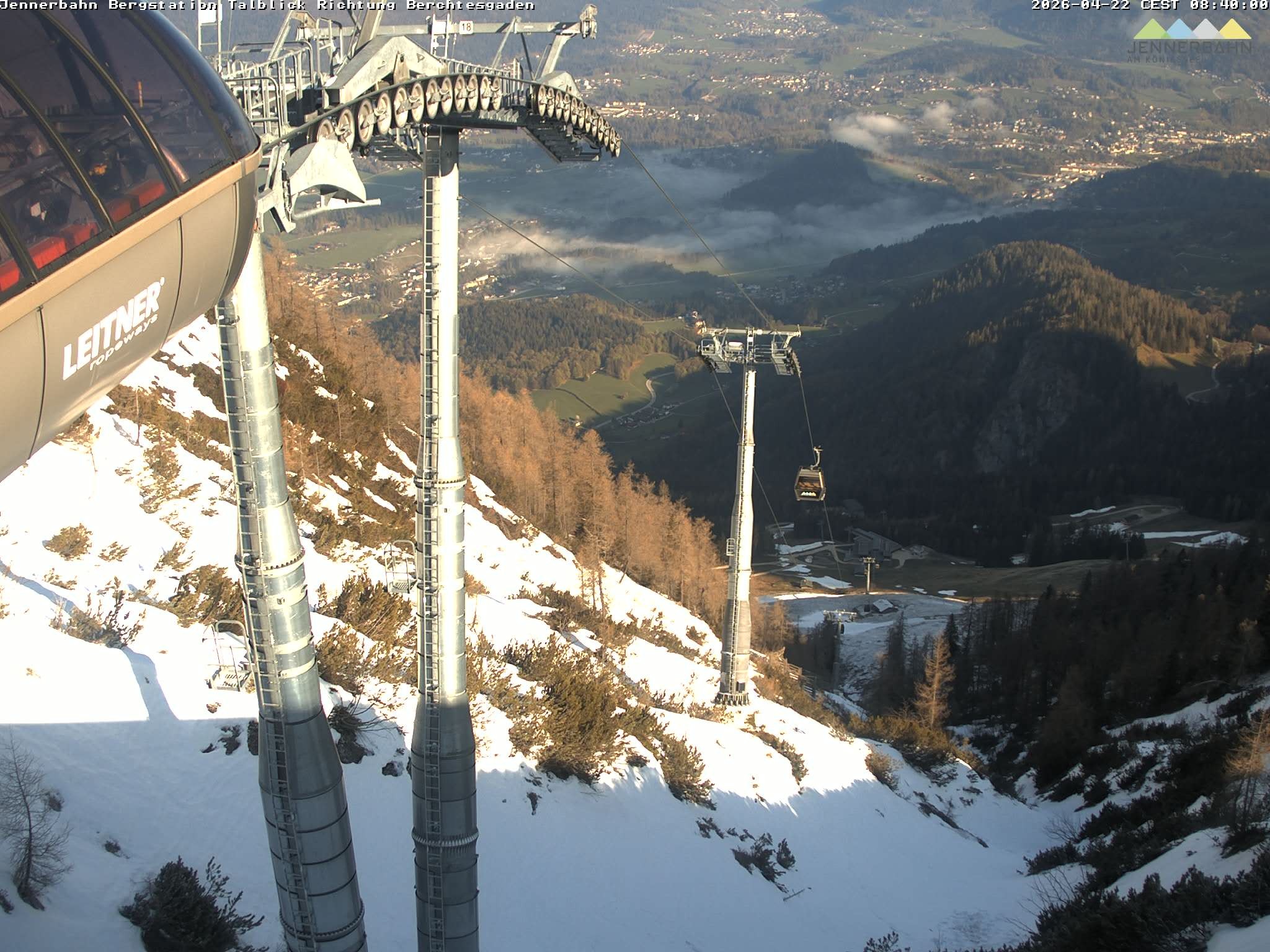 Archiv Foto Webcam Jenner - Blick ins Tal Gondelstation