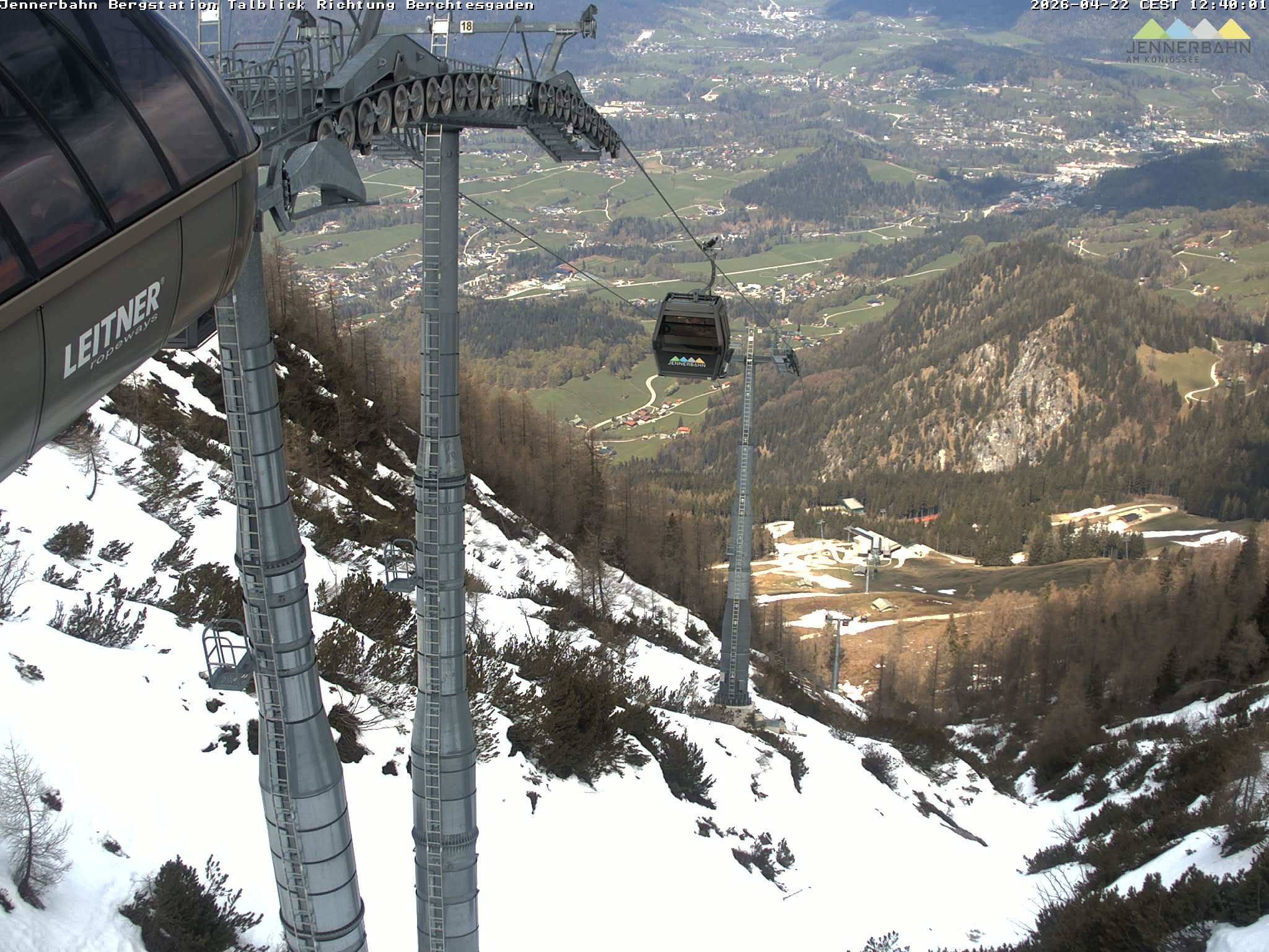 Archiv Foto Webcam Jenner - Blick ins Tal Gondelstation