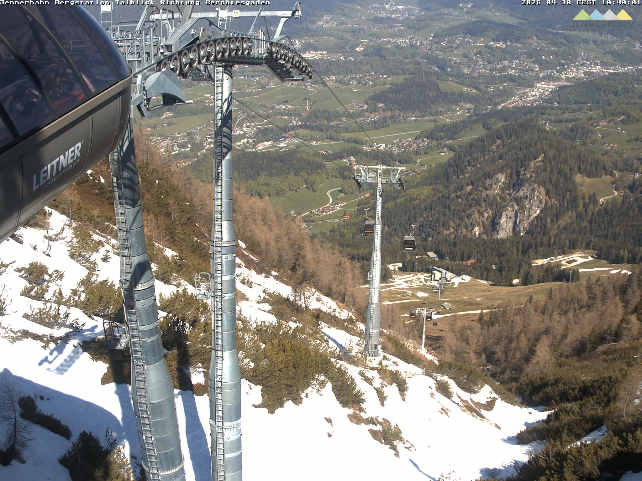 Archiv Foto Webcam Jenner - Blick ins Tal Gondelstation