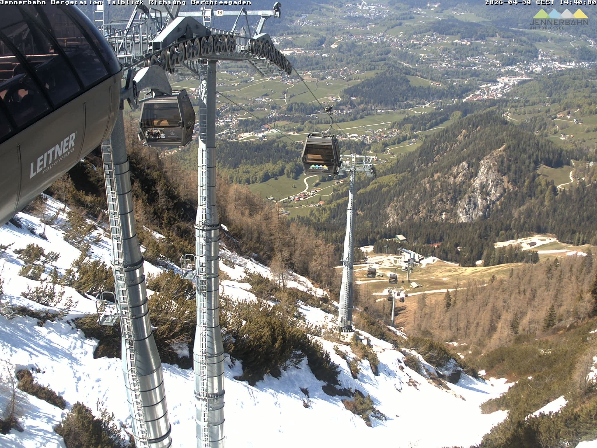 Archiv Foto Webcam Jenner - Blick ins Tal Gondelstation