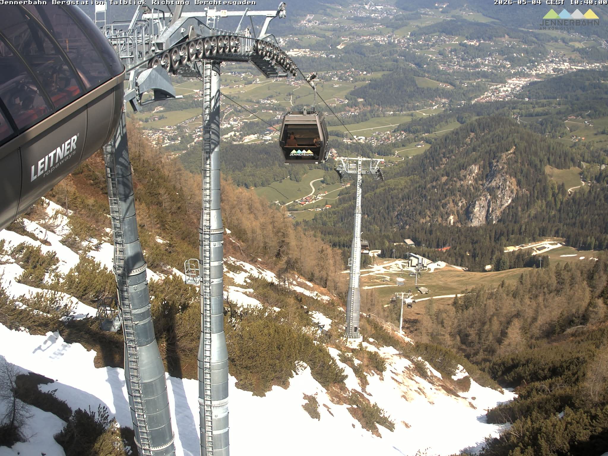 Archiv Foto Webcam Jenner - Blick ins Tal Gondelstation