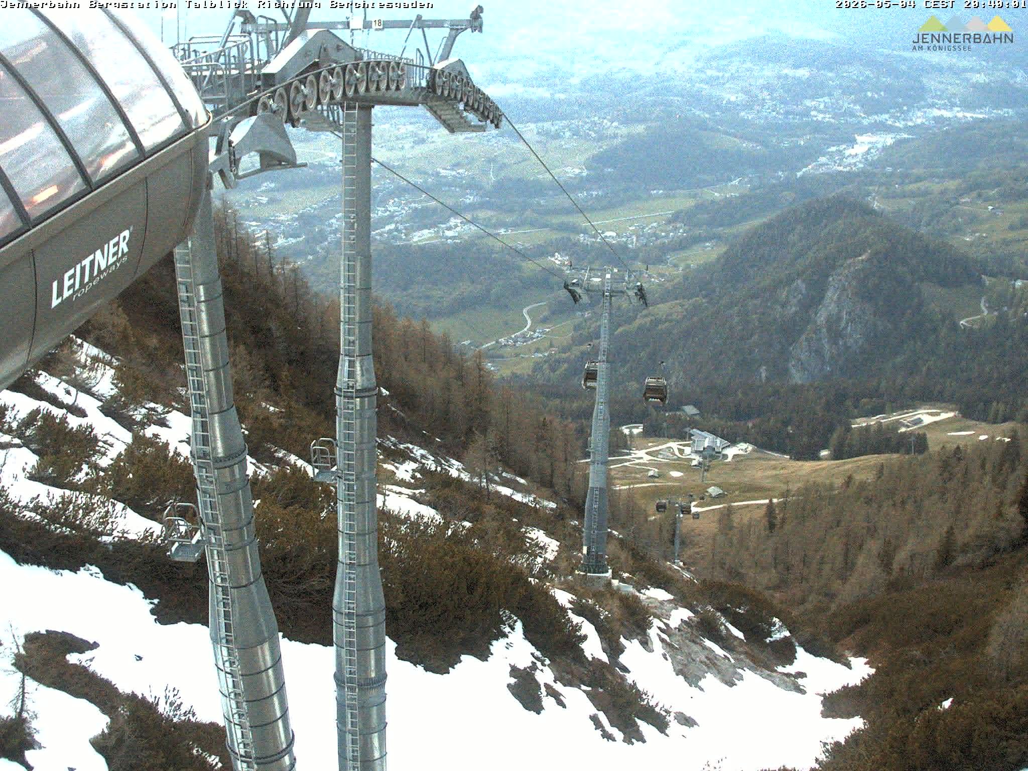 Archiv Foto Webcam Jenner - Blick ins Tal Gondelstation