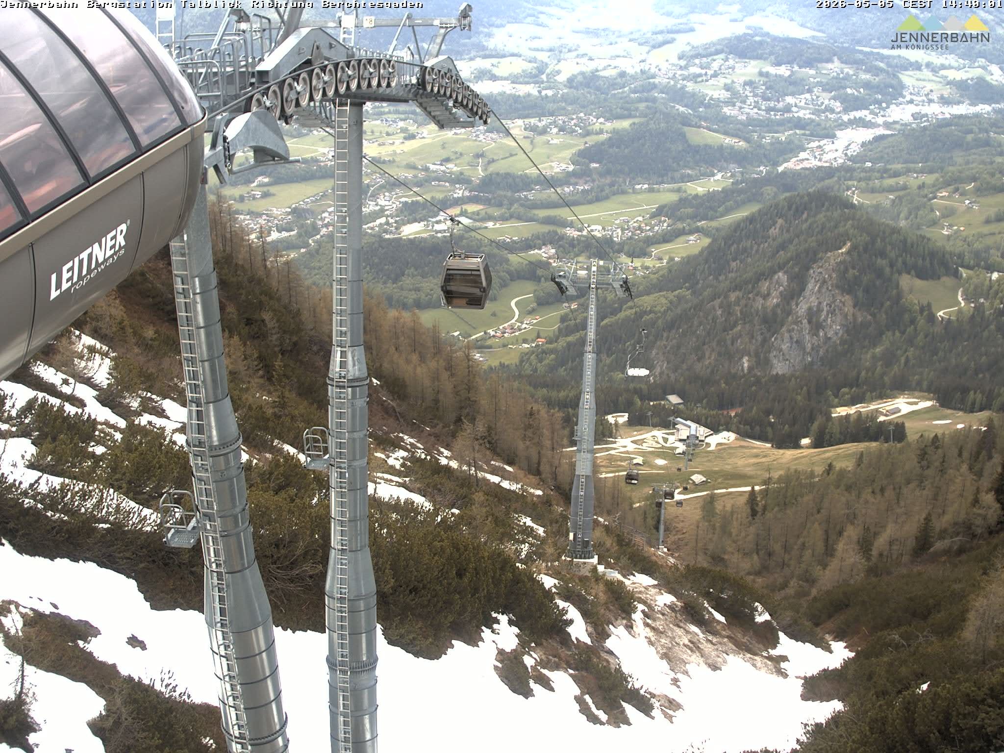 Archived image Webcam Jenner mountain - Valley View Cable Car