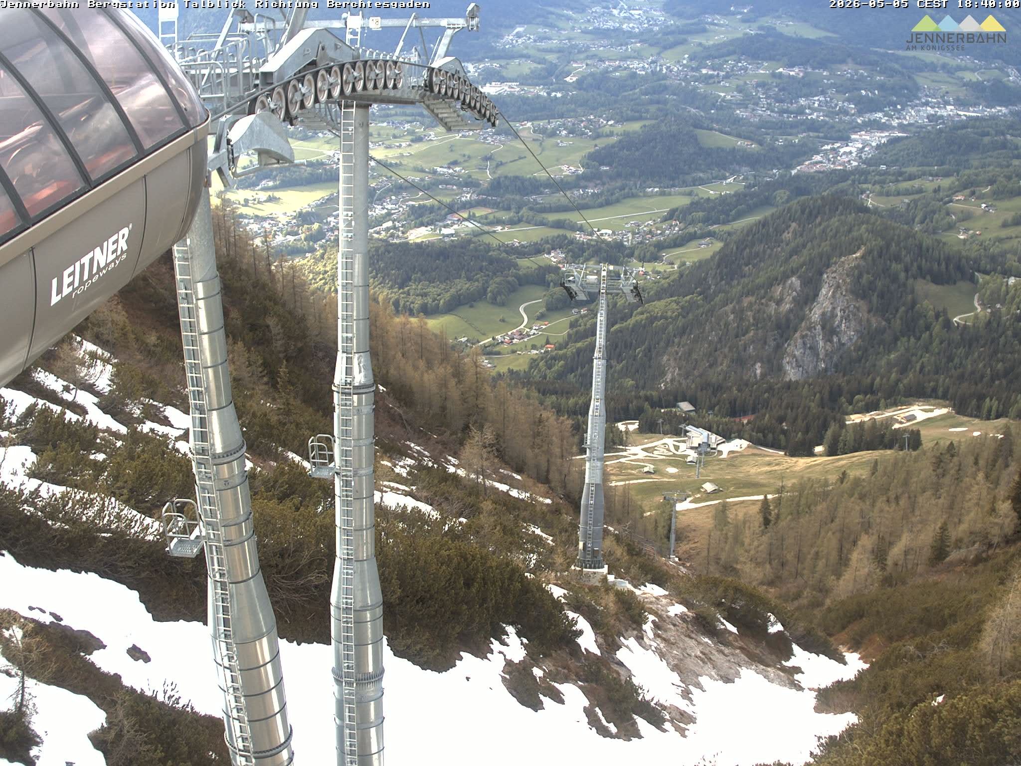 Archived image Webcam Jenner mountain - Valley View Cable Car