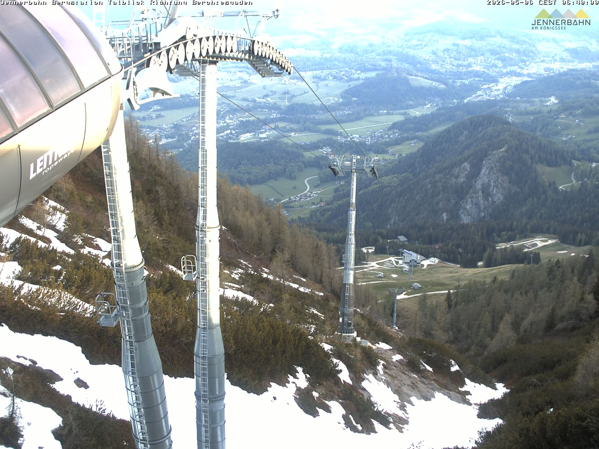 Archived image Webcam Jenner mountain - Valley View Cable Car