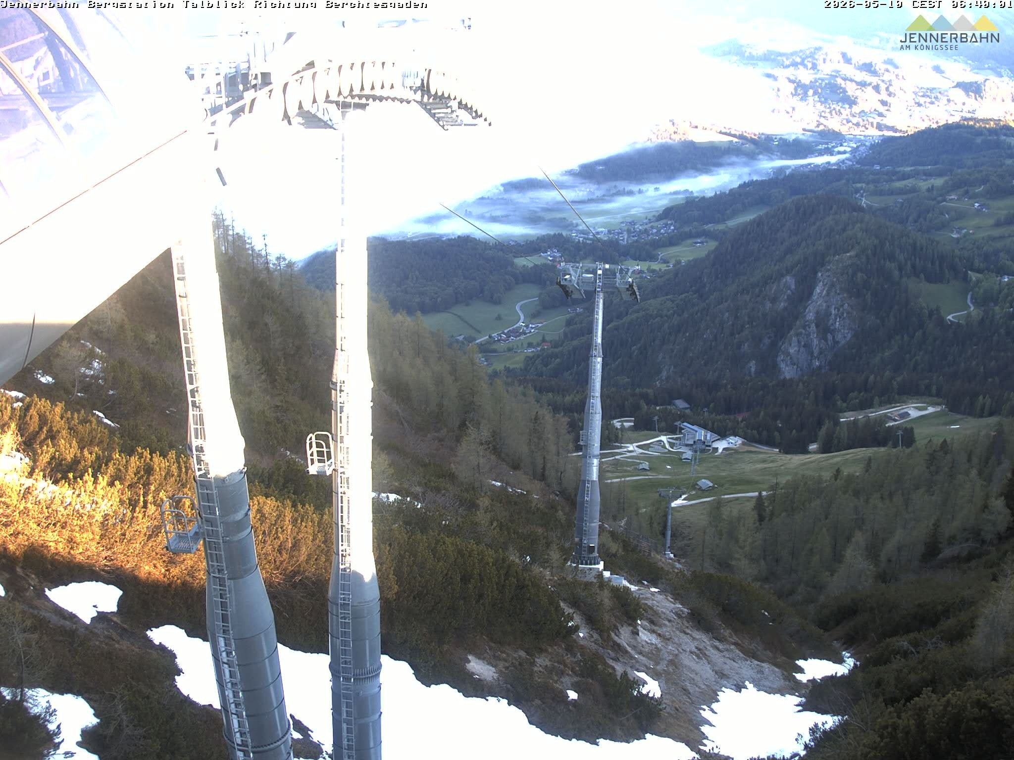 Archived image Webcam Jenner mountain - Valley View Cable Car