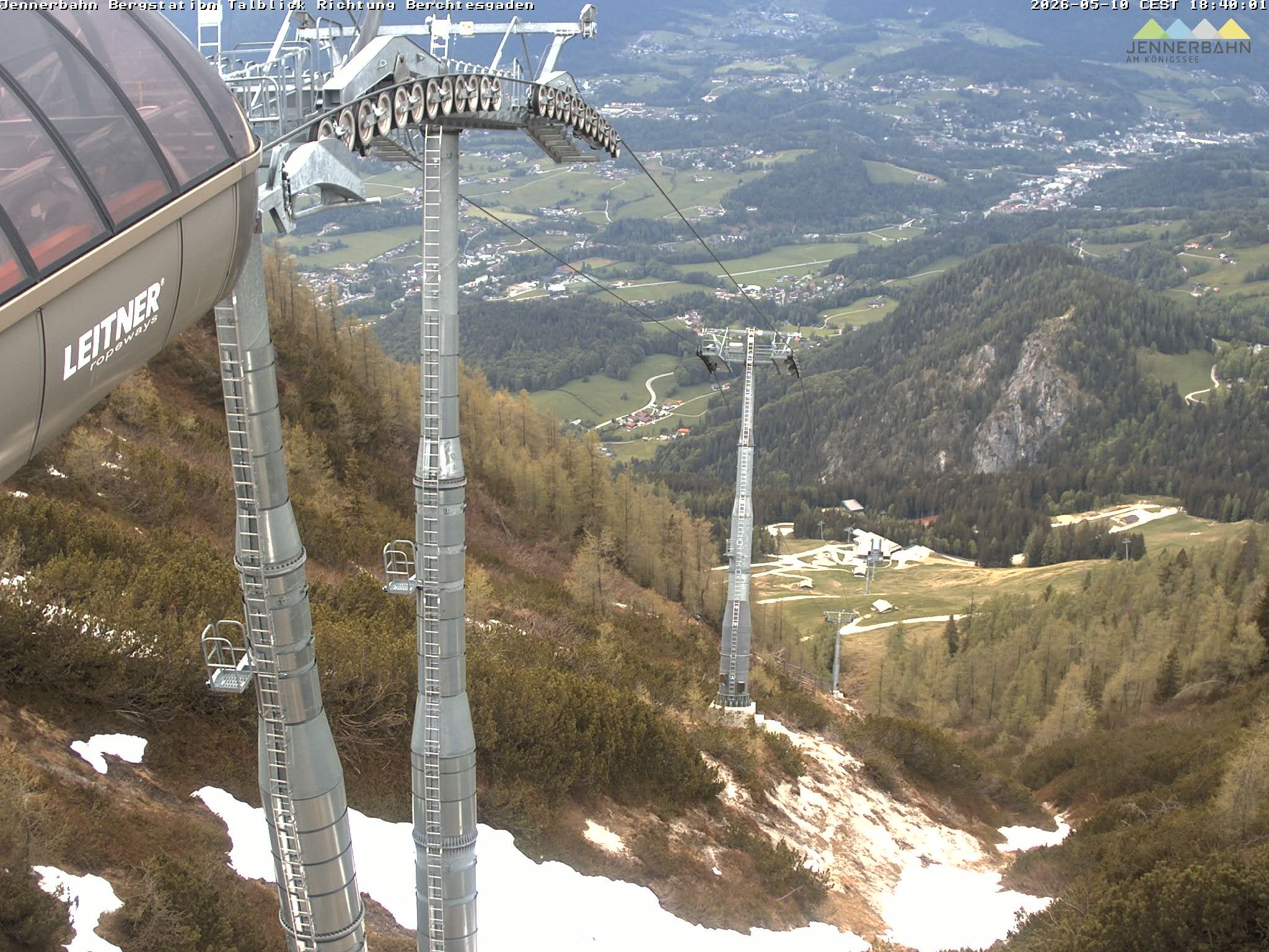 Archived image Webcam Jenner mountain - Valley View Cable Car