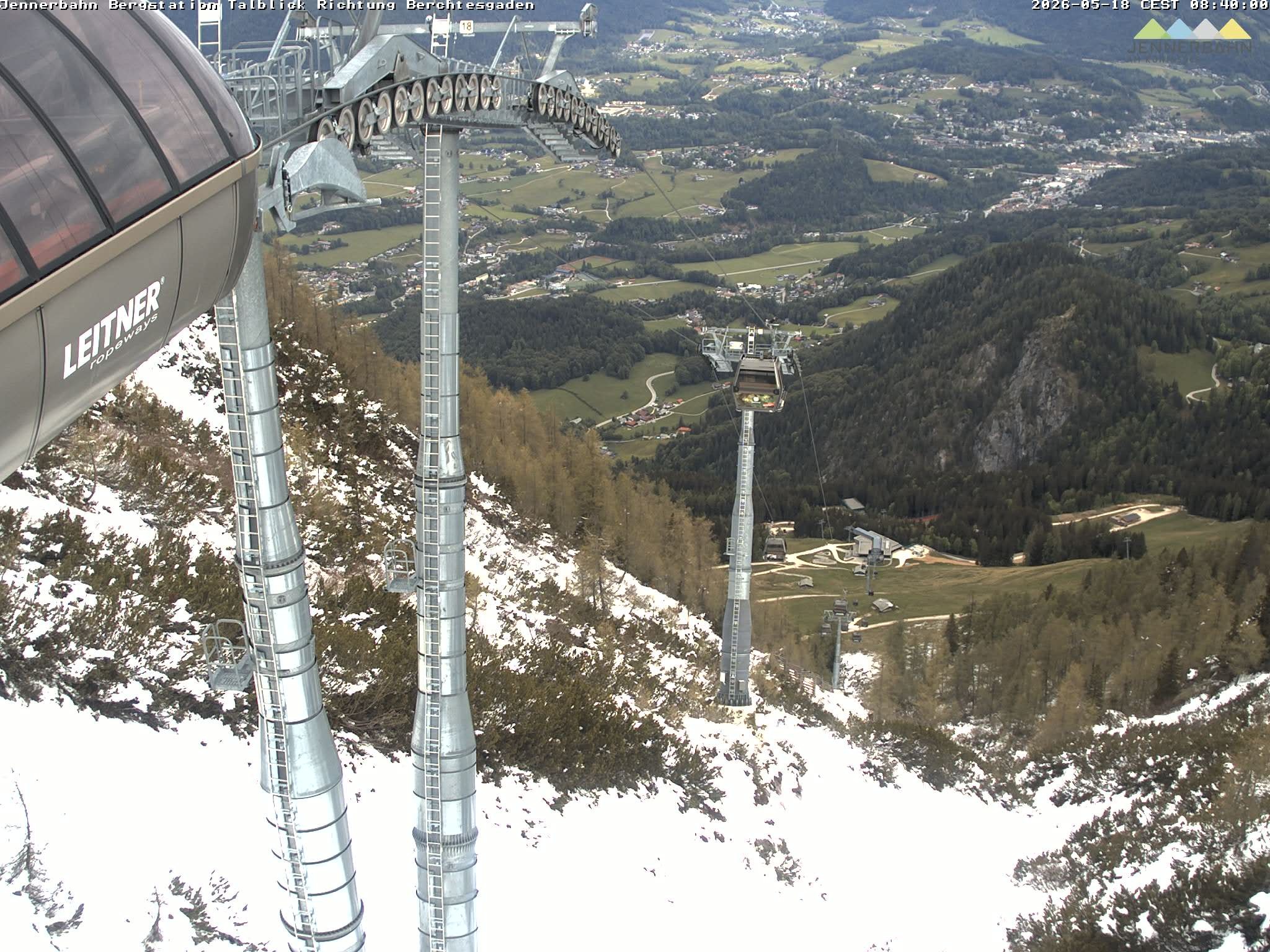 Archiv Foto Webcam Jenner - Blick ins Tal Gondelstation