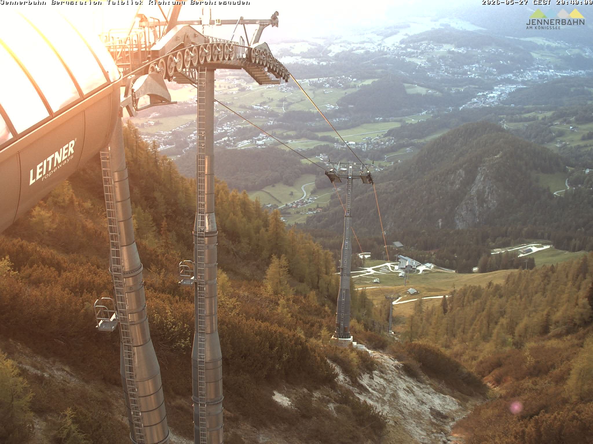 Archived image Webcam Jenner mountain - Valley View Cable Car