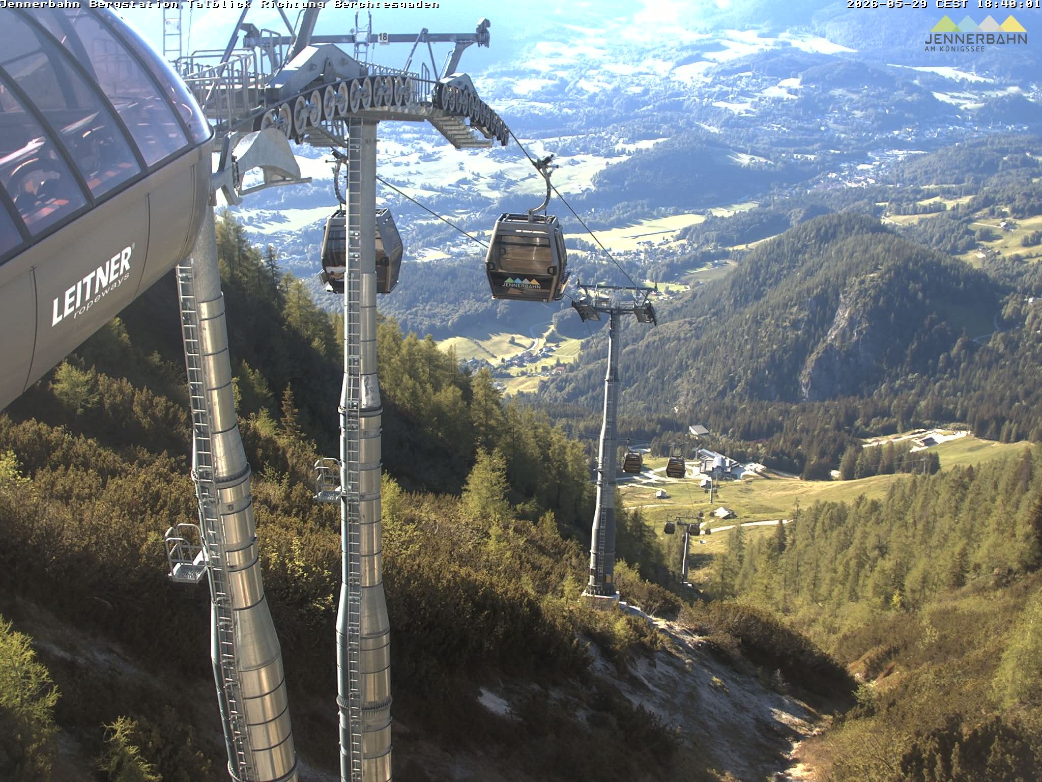 Archived image Webcam Jenner mountain - Valley View Cable Car
