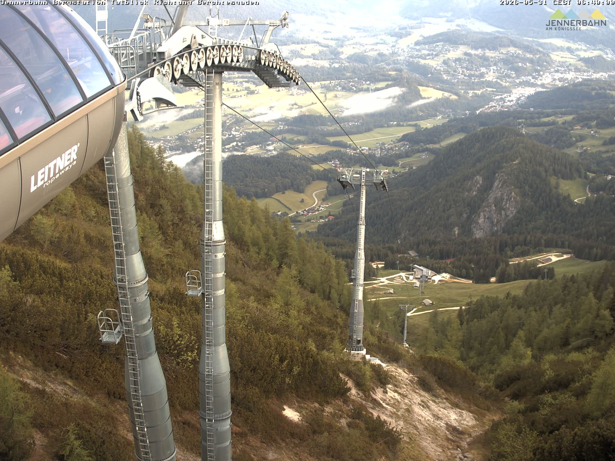 Archiv Foto Webcam Jenner - Blick ins Tal Gondelstation