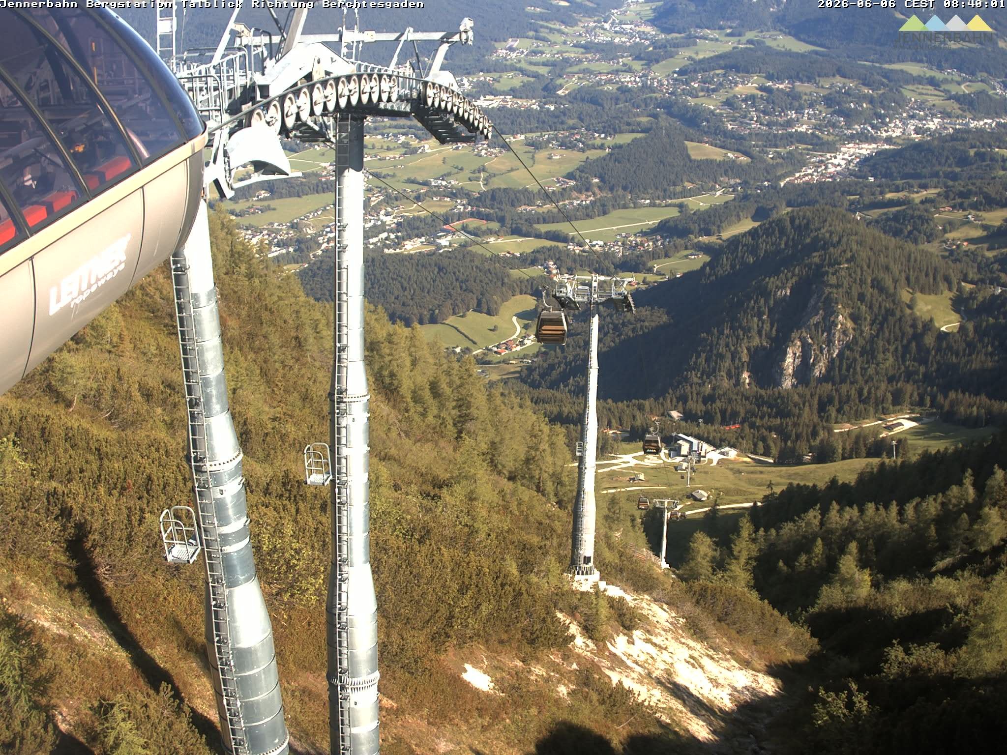 Archived image Webcam Jenner mountain - Valley View Cable Car