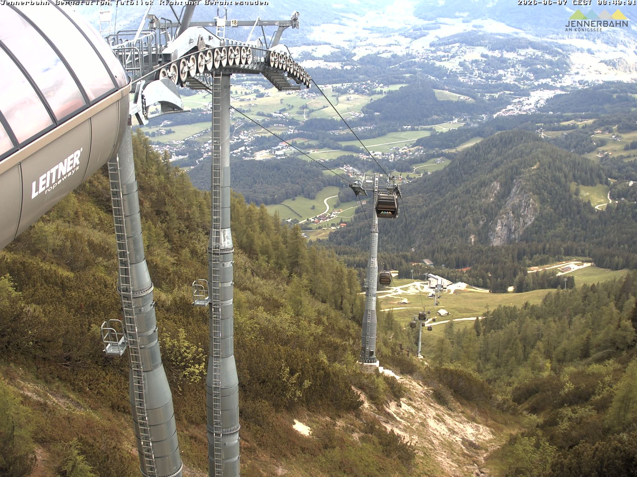 Archived image Webcam Jenner mountain - Valley View Cable Car