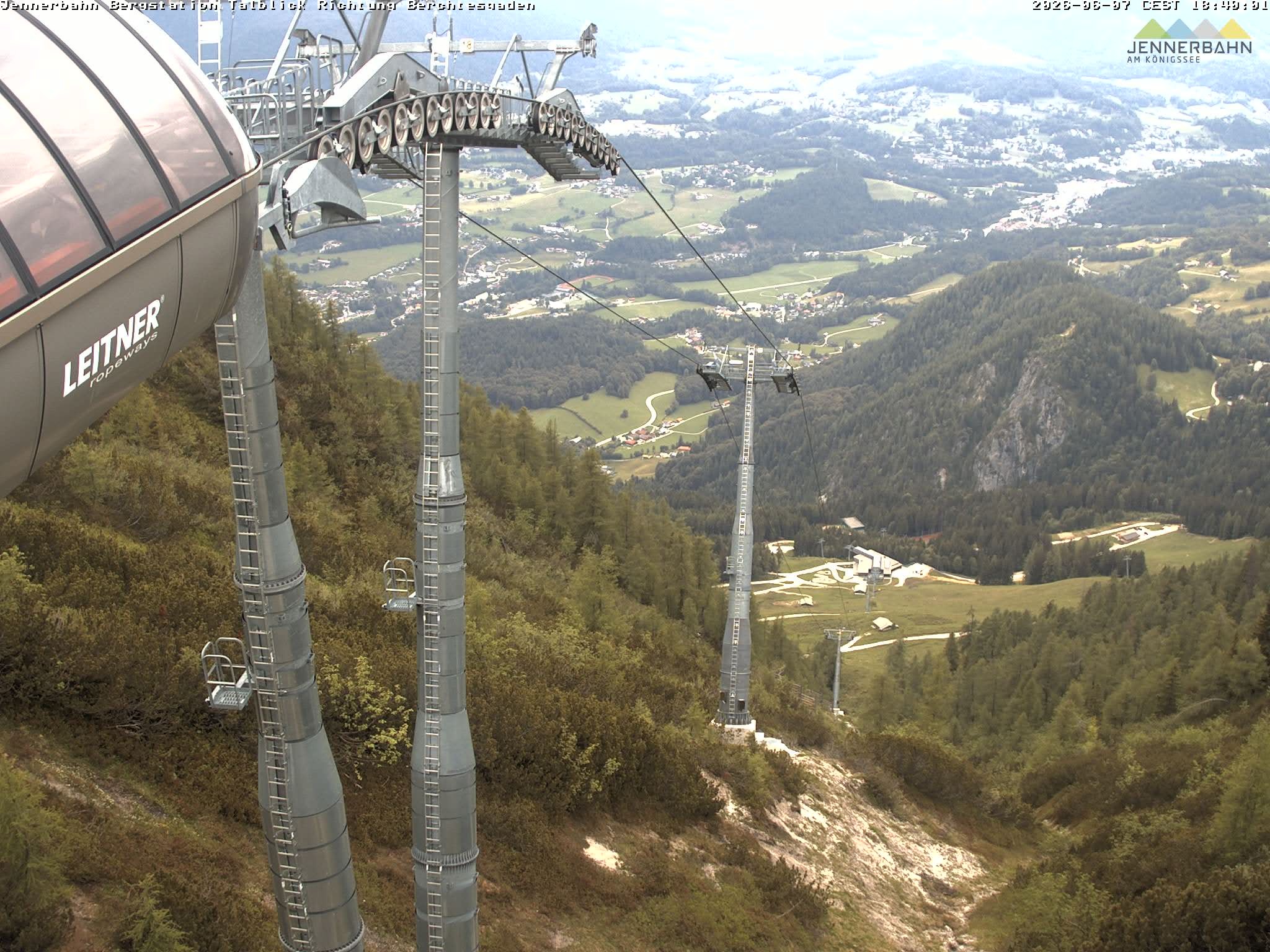 Archived image Webcam Jenner mountain - Valley View Cable Car