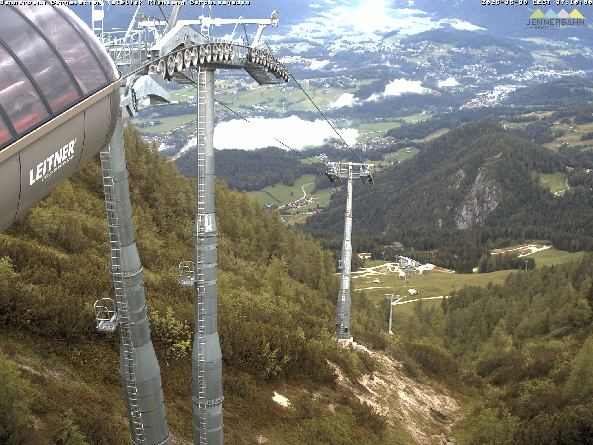 Archiv Foto Webcam Jenner - Blick ins Tal Gondelstation