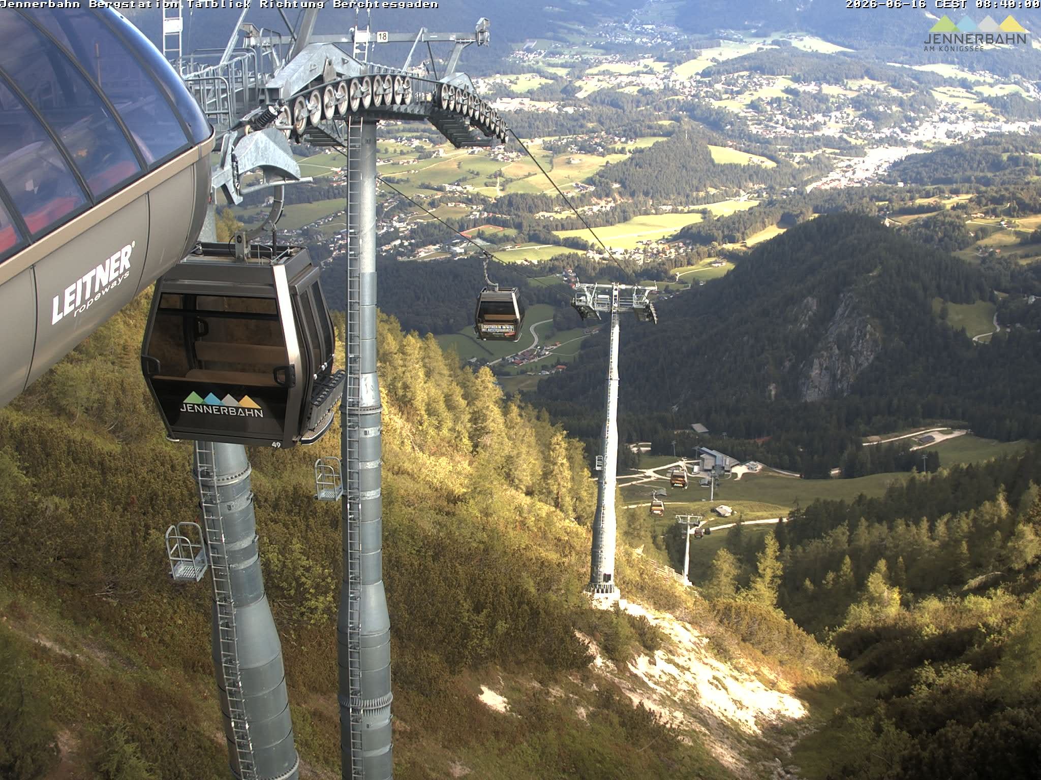 Archiv Foto Webcam Jenner - Blick ins Tal Gondelstation