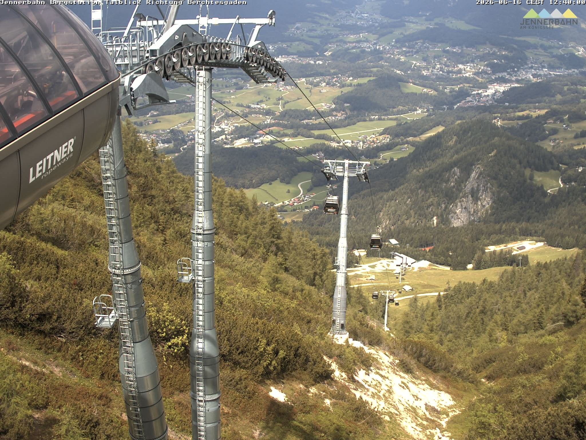 Archiv Foto Webcam Jenner - Blick ins Tal Gondelstation