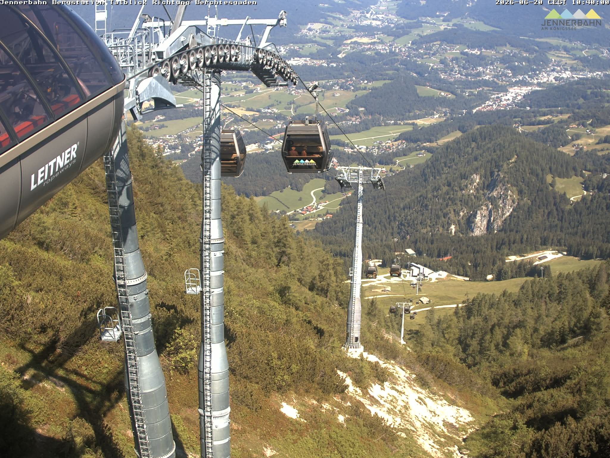 Archiv Foto Webcam Jenner - Blick ins Tal Gondelstation