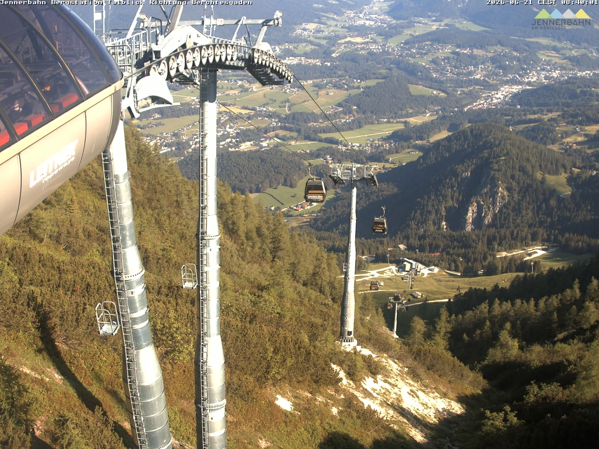 Archiv Foto Webcam Jenner - Blick ins Tal Gondelstation