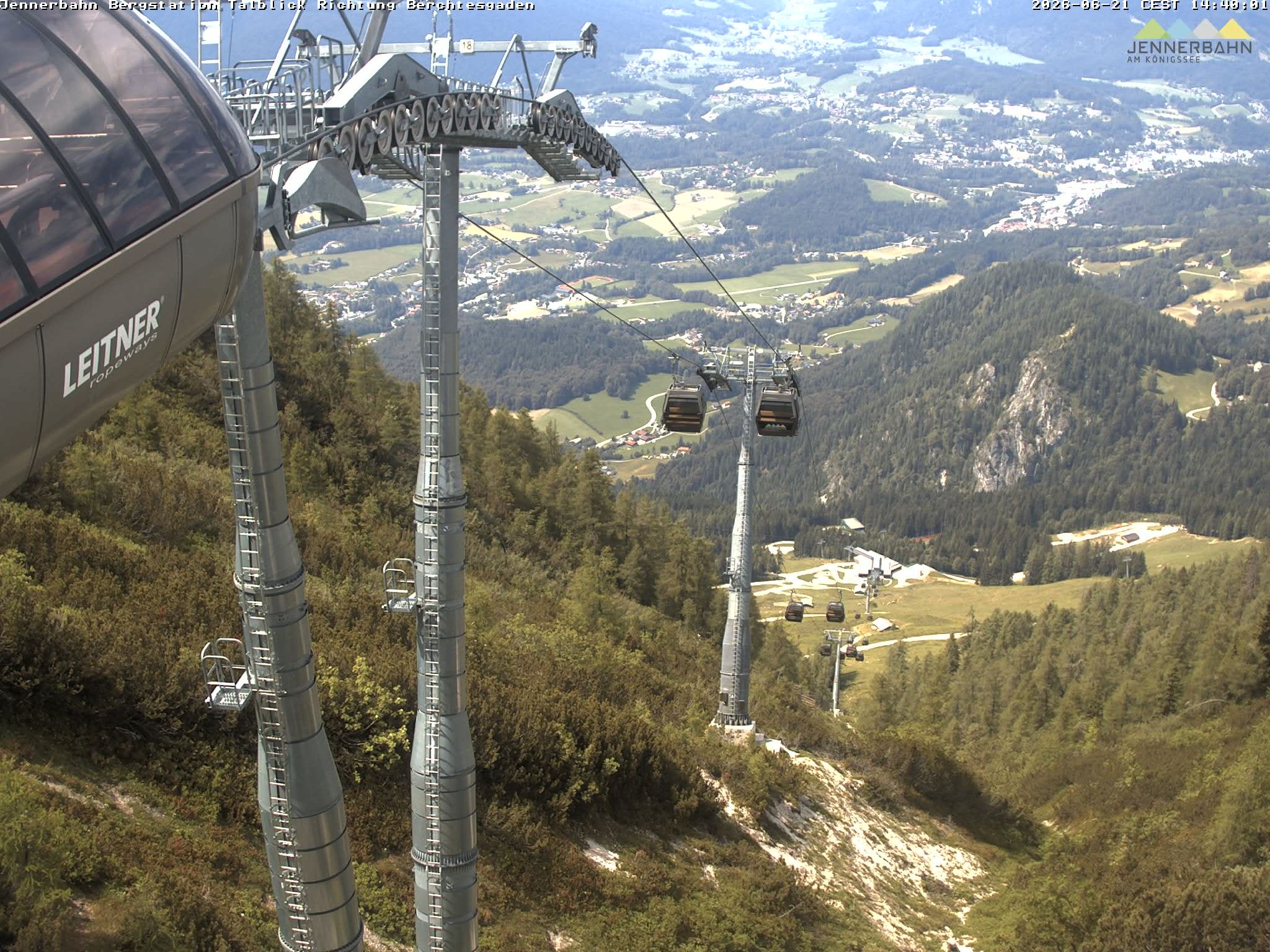 Archiv Foto Webcam Jenner - Blick ins Tal Gondelstation