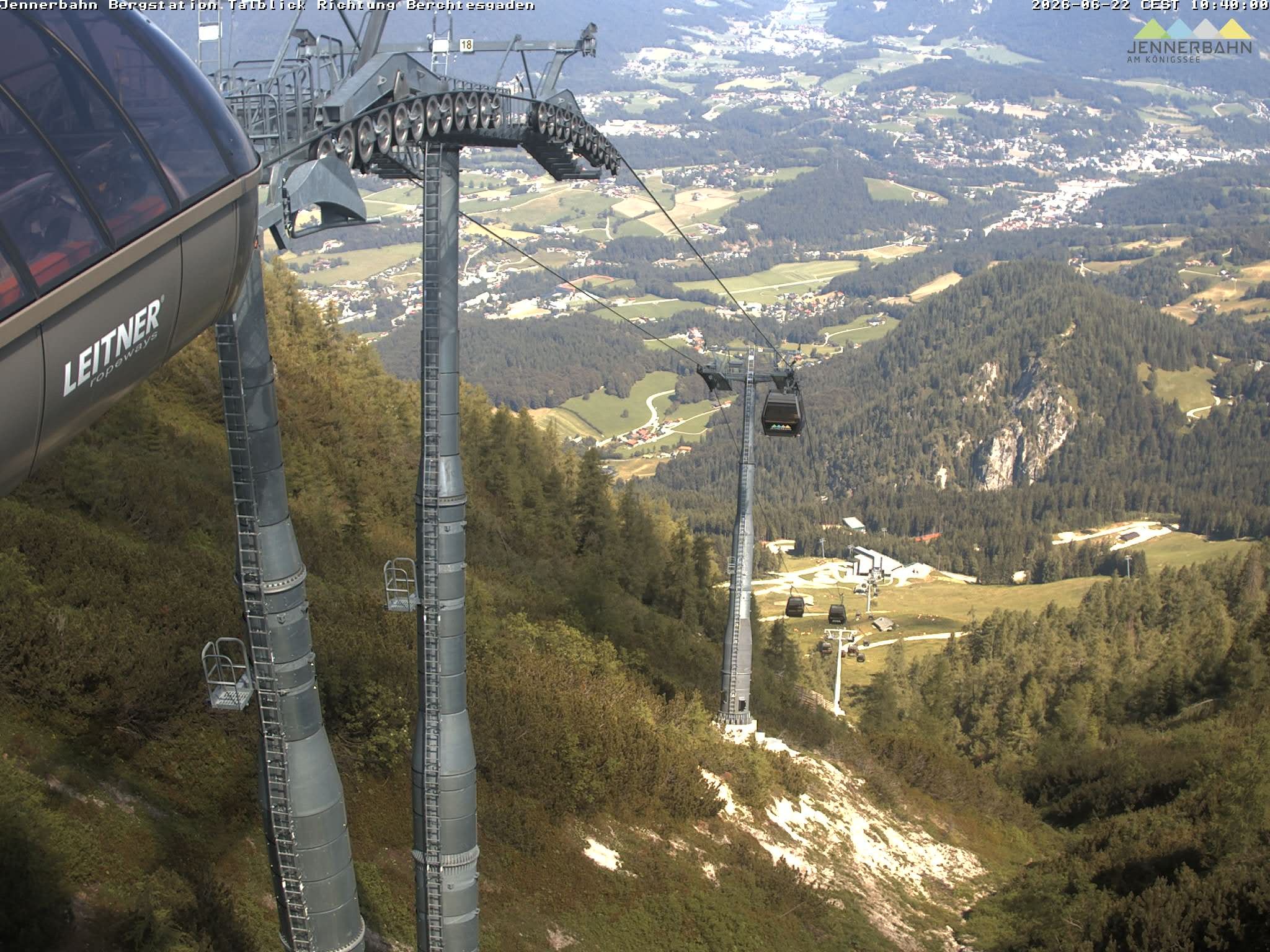 Archiv Foto Webcam Jenner - Blick ins Tal Gondelstation