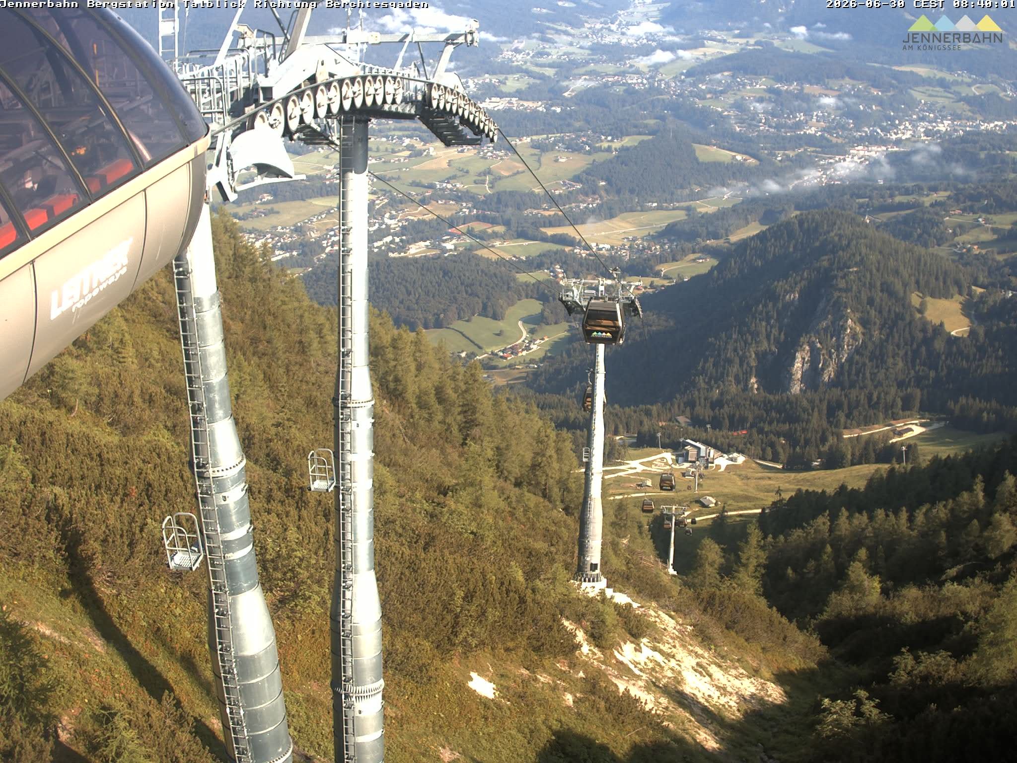 Archiv Foto Webcam Jenner - Blick ins Tal Gondelstation