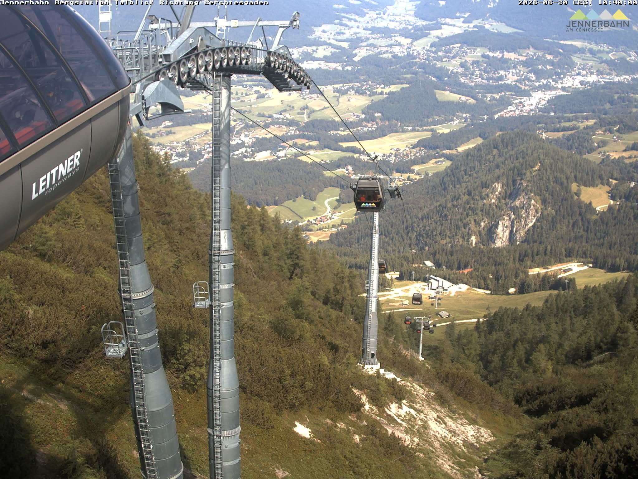 Archiv Foto Webcam Jenner - Blick ins Tal Gondelstation