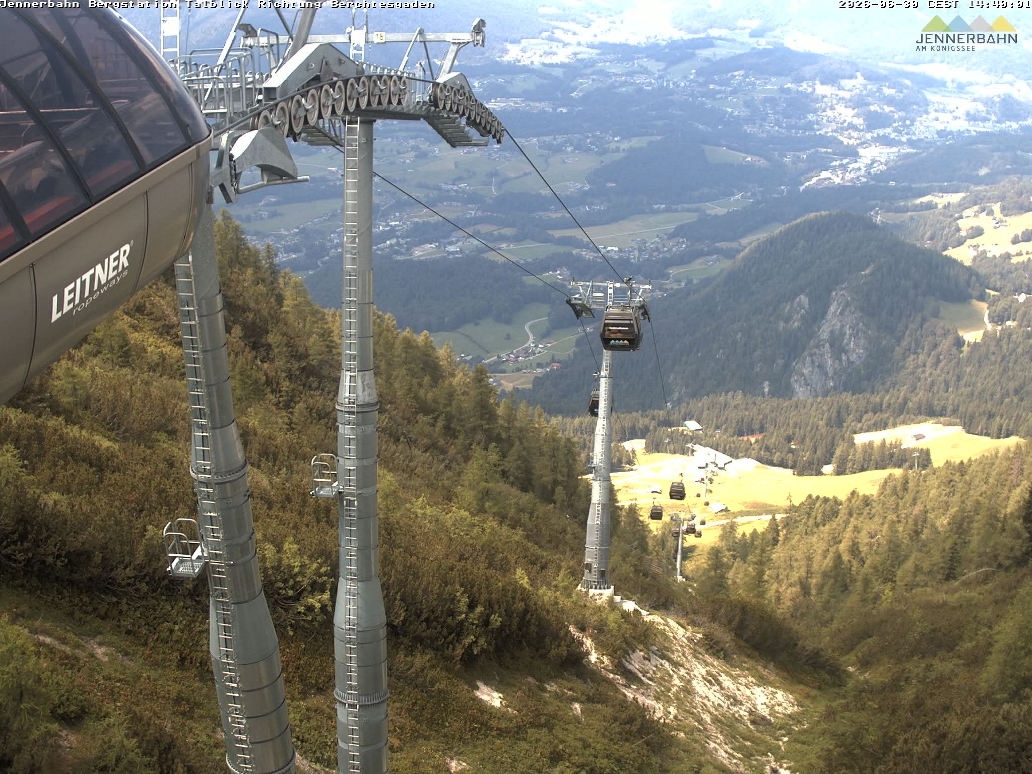 Archiv Foto Webcam Jenner - Blick ins Tal Gondelstation