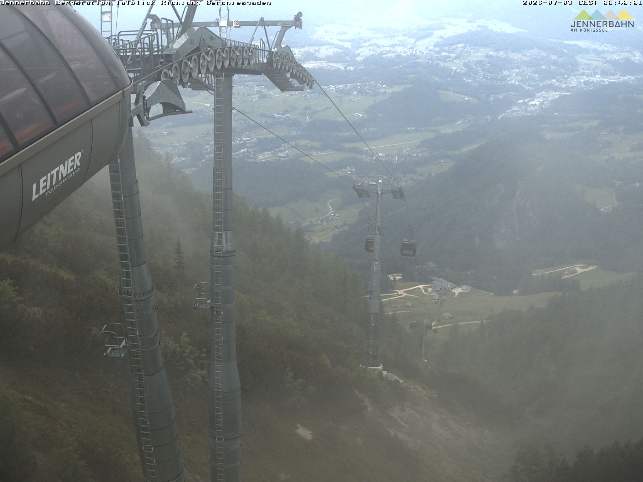 Archiv Foto Webcam Jenner - Blick ins Tal Gondelstation