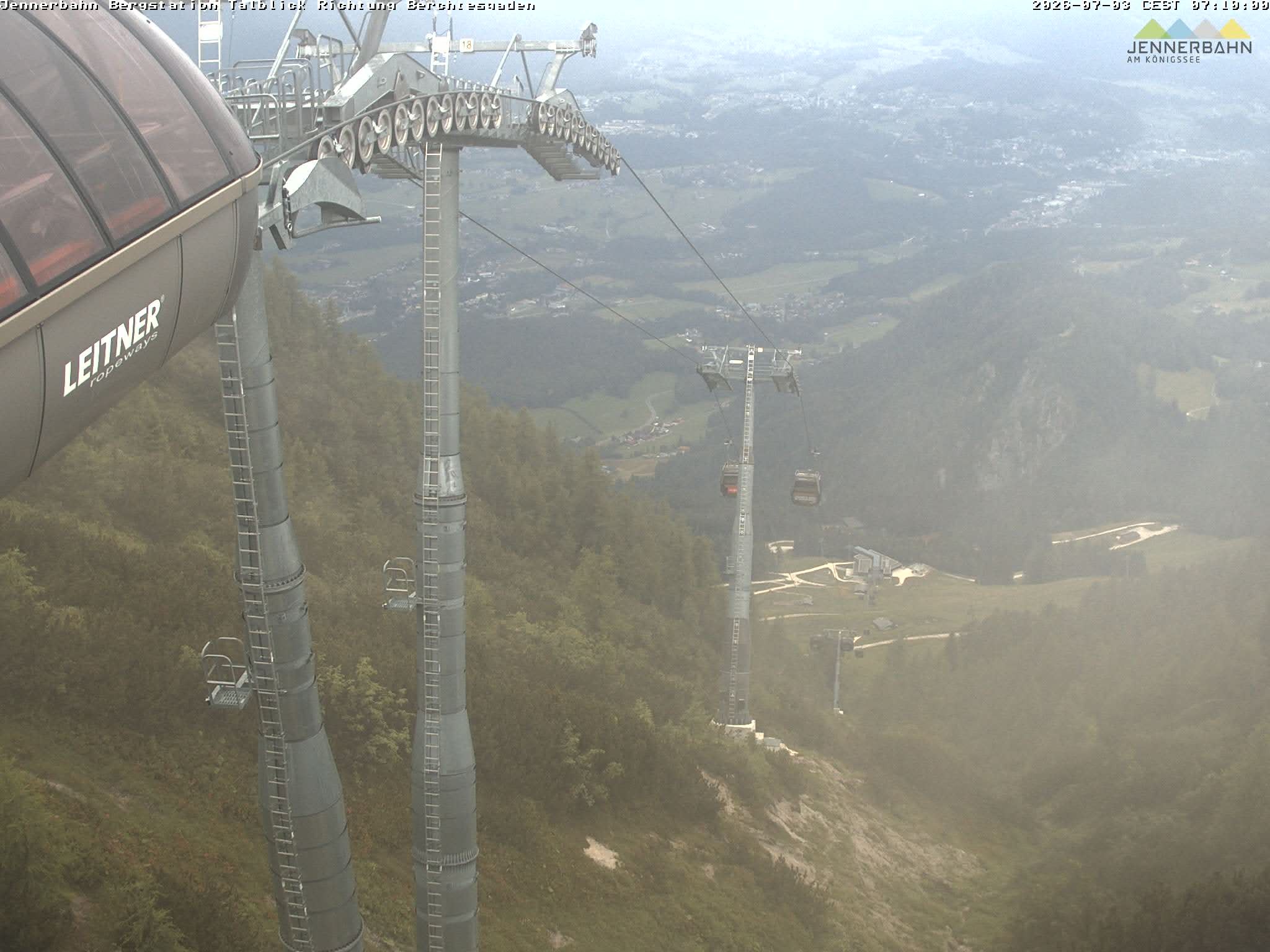Archiv Foto Webcam Jenner - Blick ins Tal Gondelstation