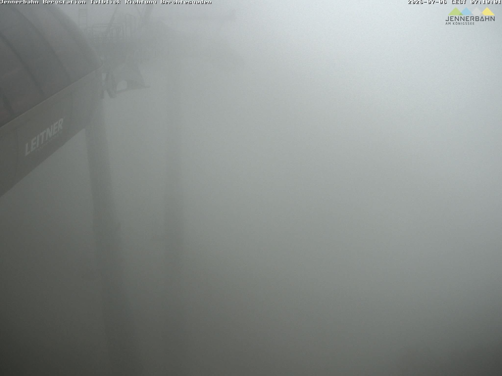 Archiv Foto Webcam Jenner - Blick ins Tal Gondelstation