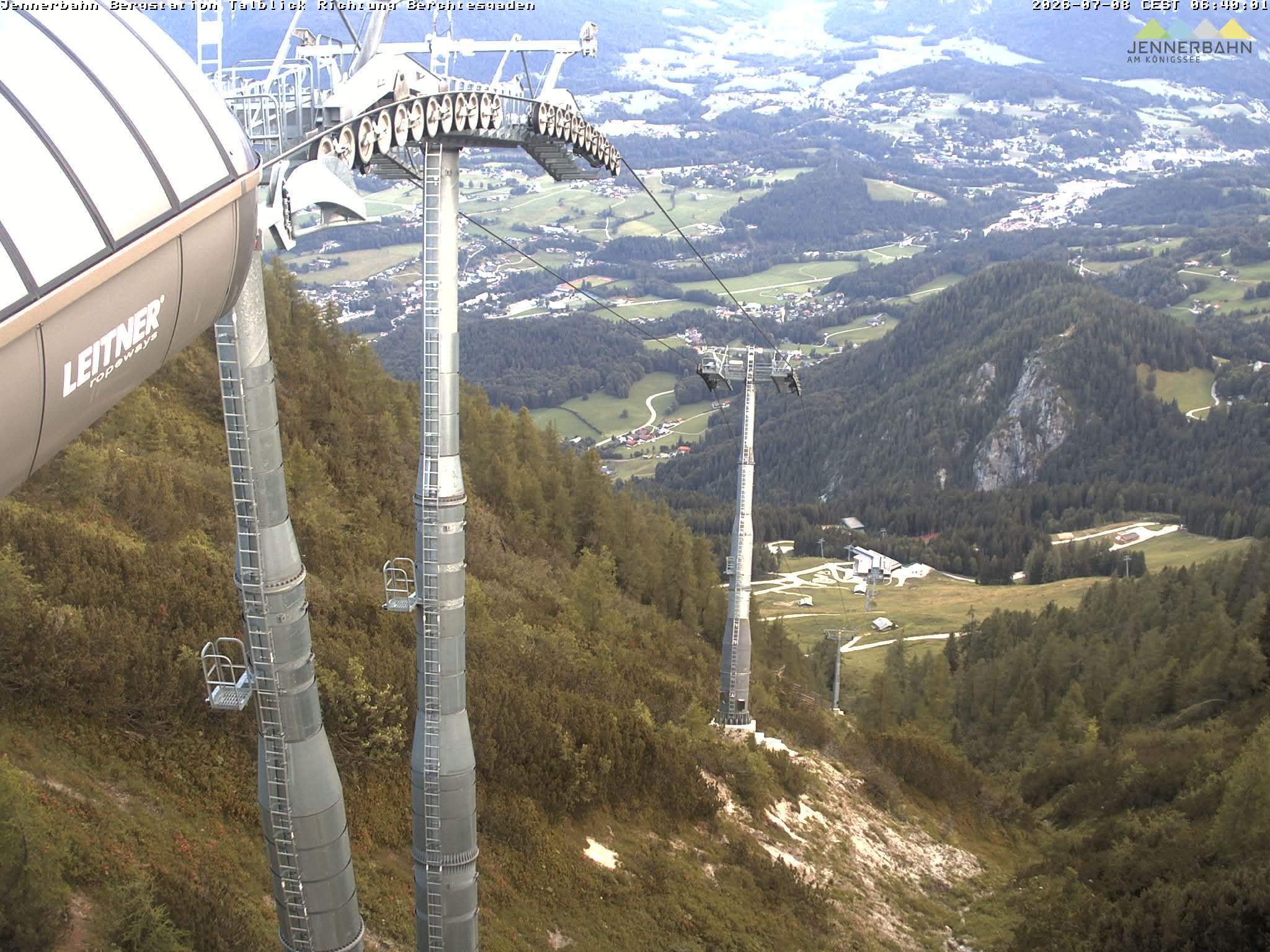 Archived image Webcam Jenner mountain - Valley View Cable Car
