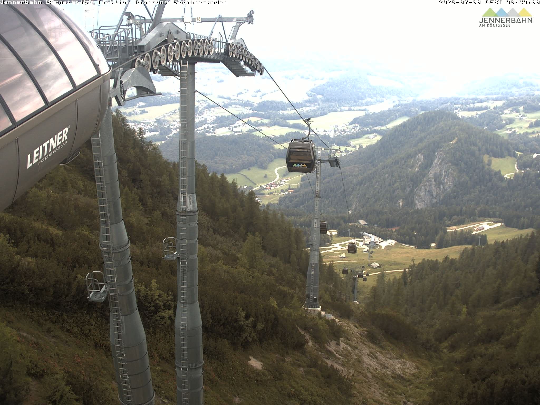 Archiv Foto Webcam Jenner - Blick ins Tal Gondelstation