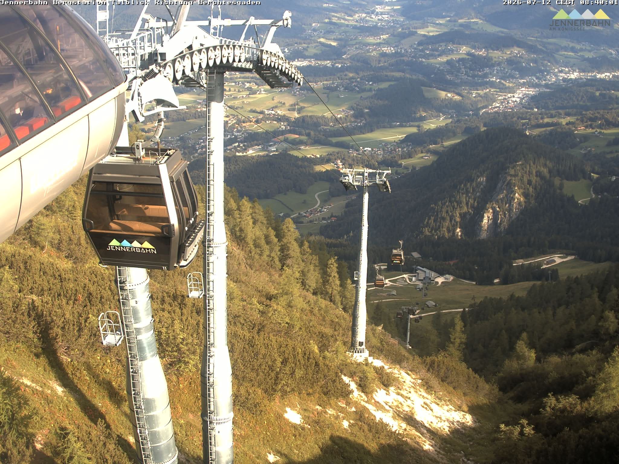 Archiv Foto Webcam Jenner - Blick ins Tal Gondelstation