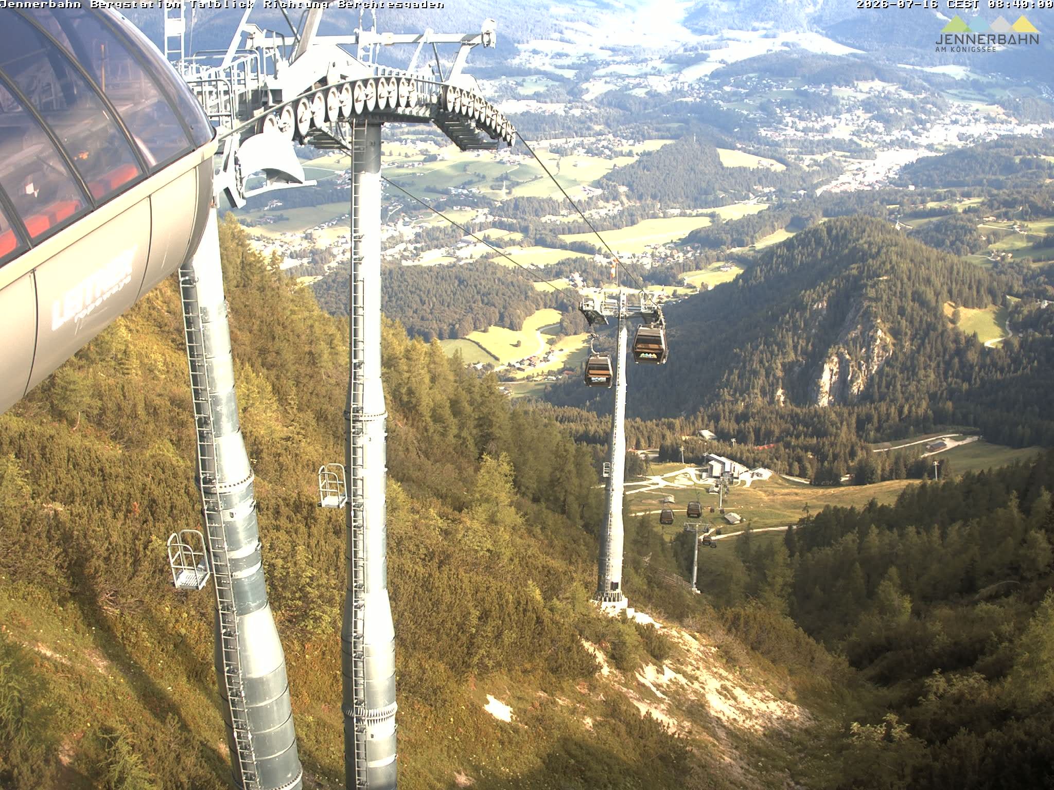 Archived image Webcam Jenner mountain - Valley View Cable Car