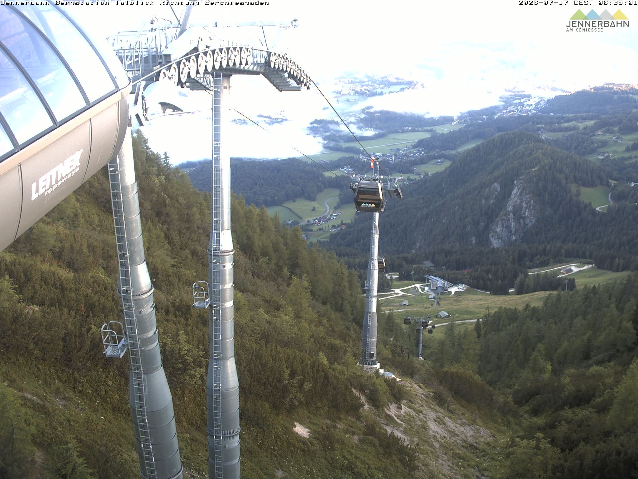 Archived image Webcam Jenner mountain - Valley View Cable Car