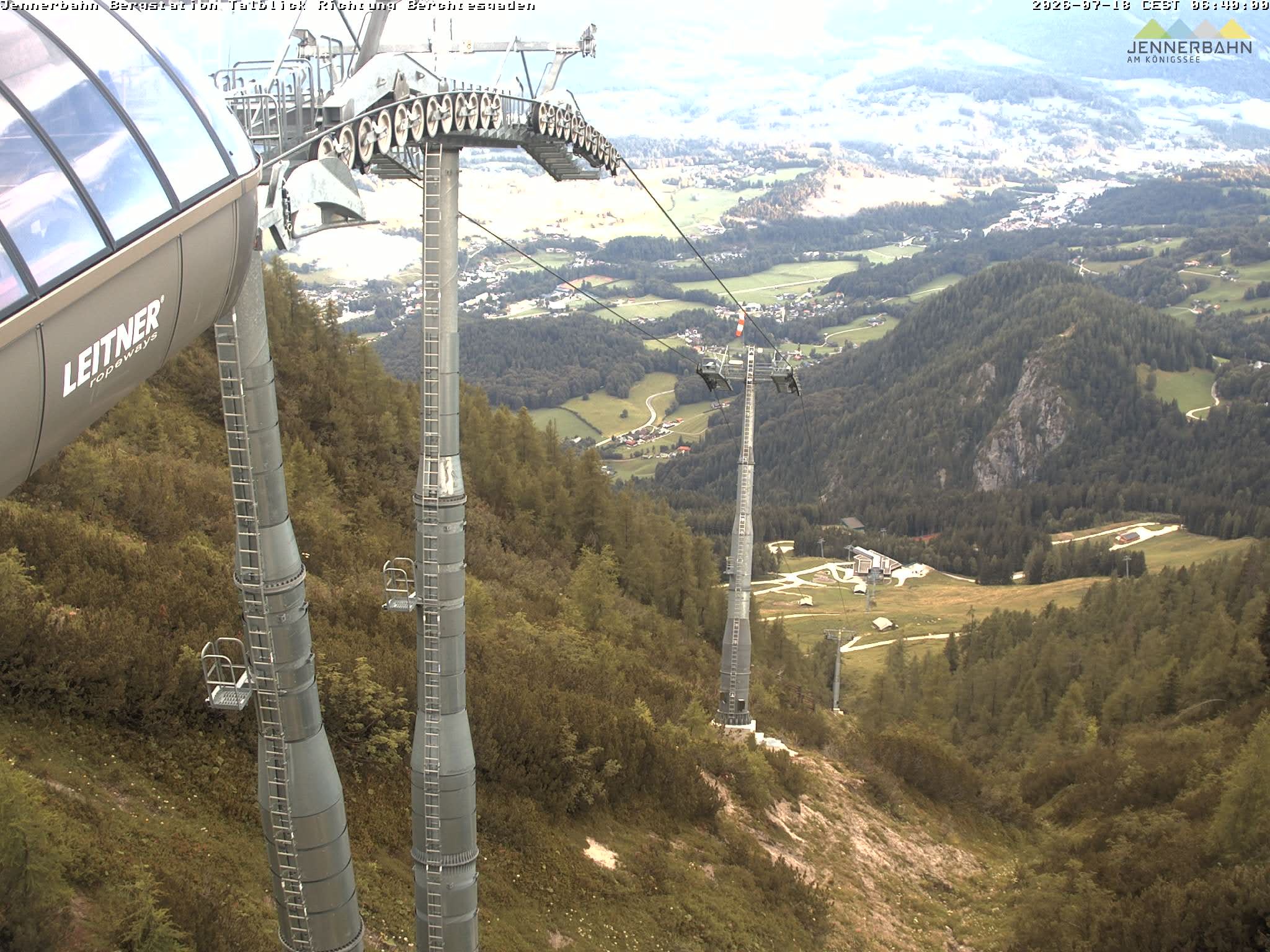 Archiv Foto Webcam Jenner - Blick ins Tal Gondelstation