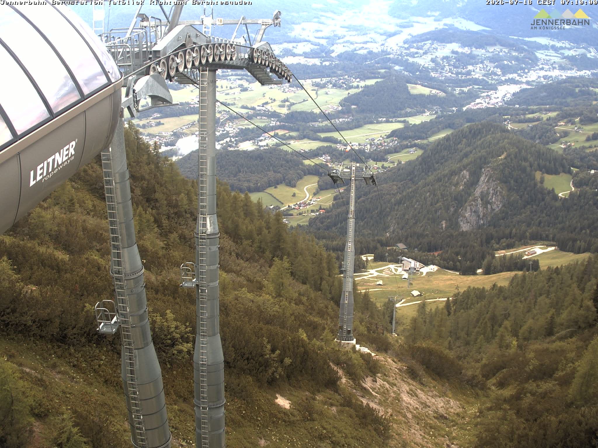 Archiv Foto Webcam Jenner - Blick ins Tal Gondelstation