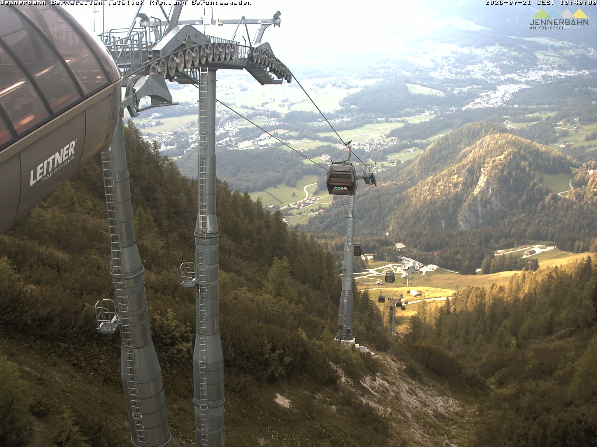 Archiv Foto Webcam Jenner - Blick ins Tal Gondelstation