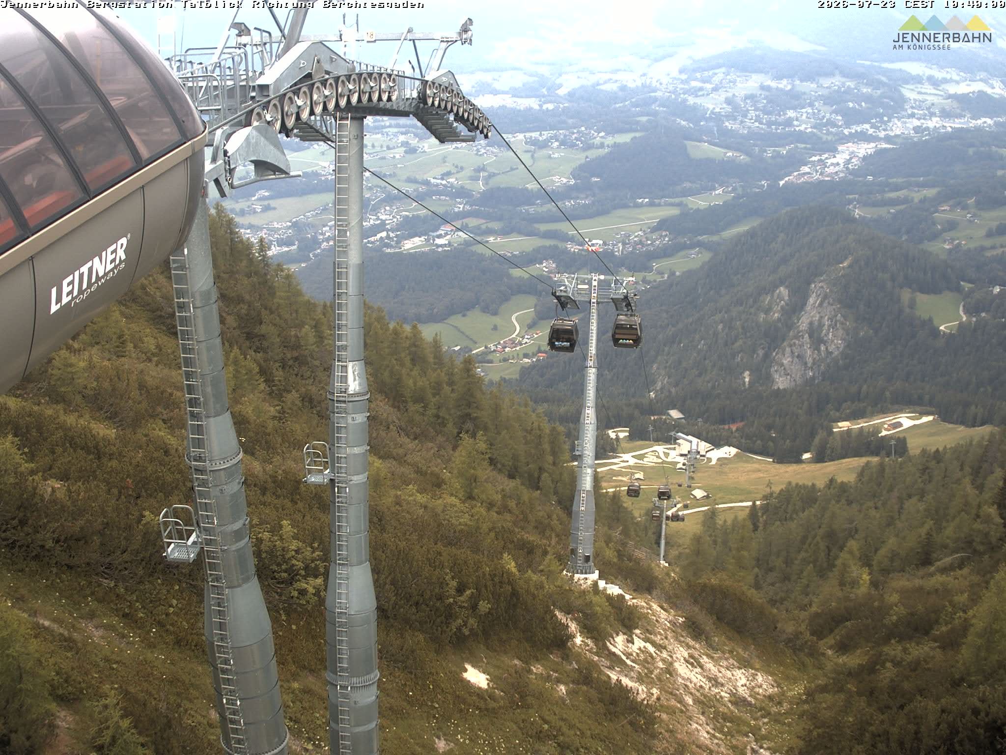 Archiv Foto Webcam Jenner - Blick ins Tal Gondelstation